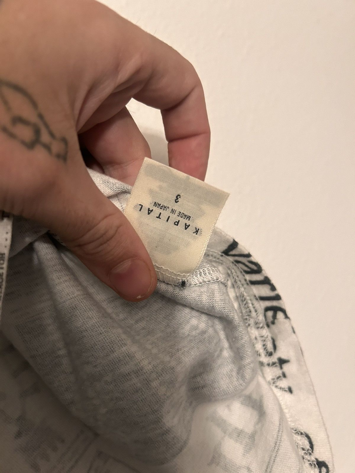 Kapital Kapital Tenjiku Newspaper Long Sleeve Size US M / EU 48-50 / 2 - 5 Thumbnail
