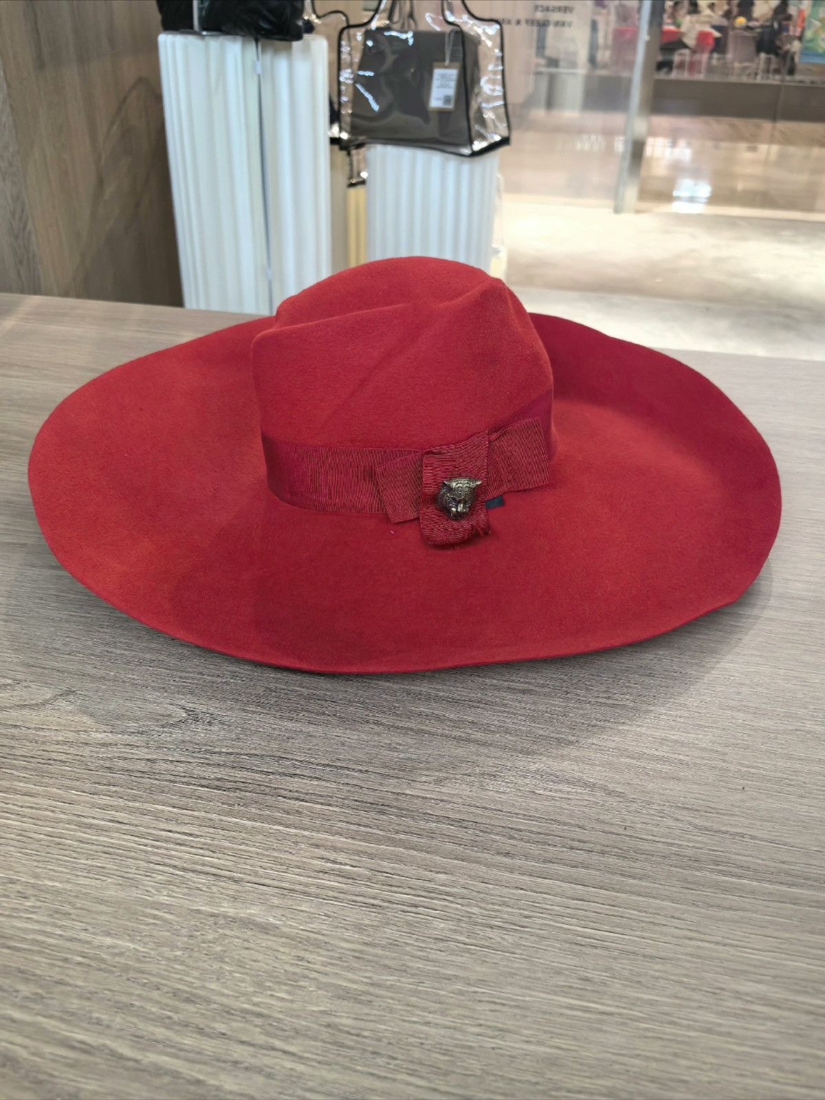 Gucci Runway wool hat red Size ONE SIZE - 1 Thumbnail