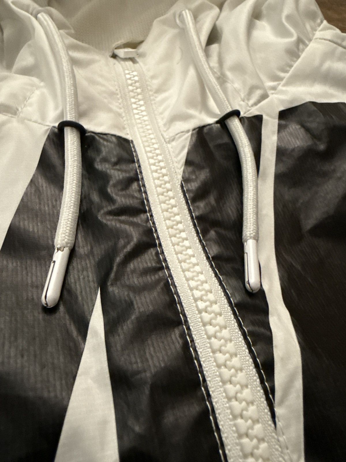 Nike BLUE/WHITE NIKE WINDBREAKER Size US M / EU 48-50 / 2 - 3 Thumbnail