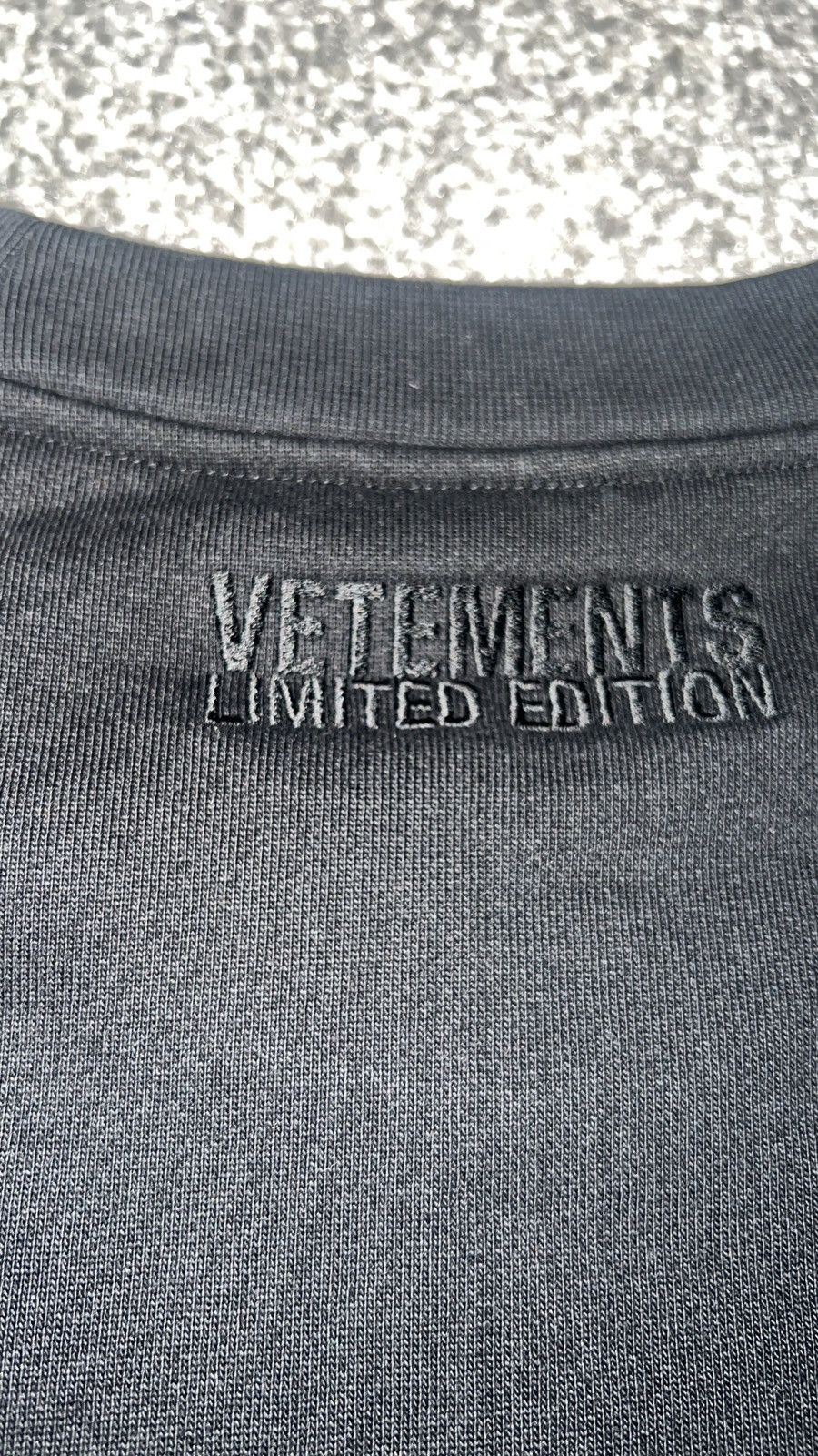 Vetements Vetements JAVA Embroidered Sweatshirt Size US S / EU 44-46 / 1 - 12 Thumbnail