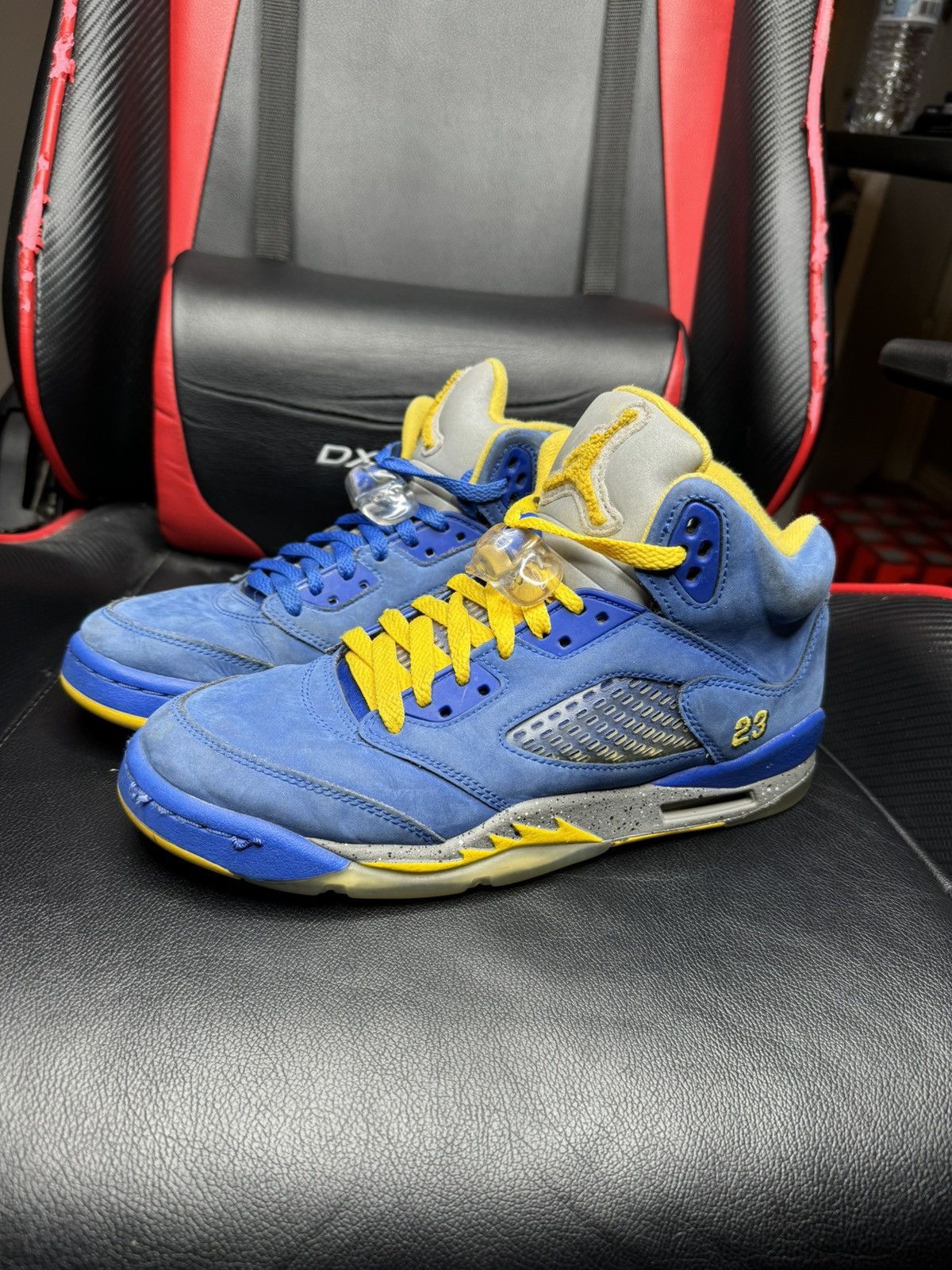 Jordan Brand Jordan 5 Retro GS ‘Laney’ - Size 6.5Y Size US 8 / IT 38 - 1 Thumbnail