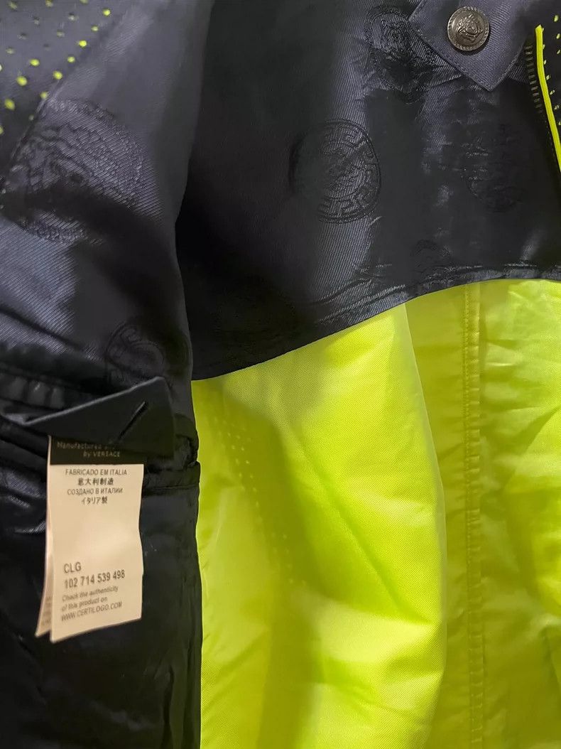 Versace Versace Men's casual coats Size US M / EU 48-50 / 2 - 7 Thumbnail