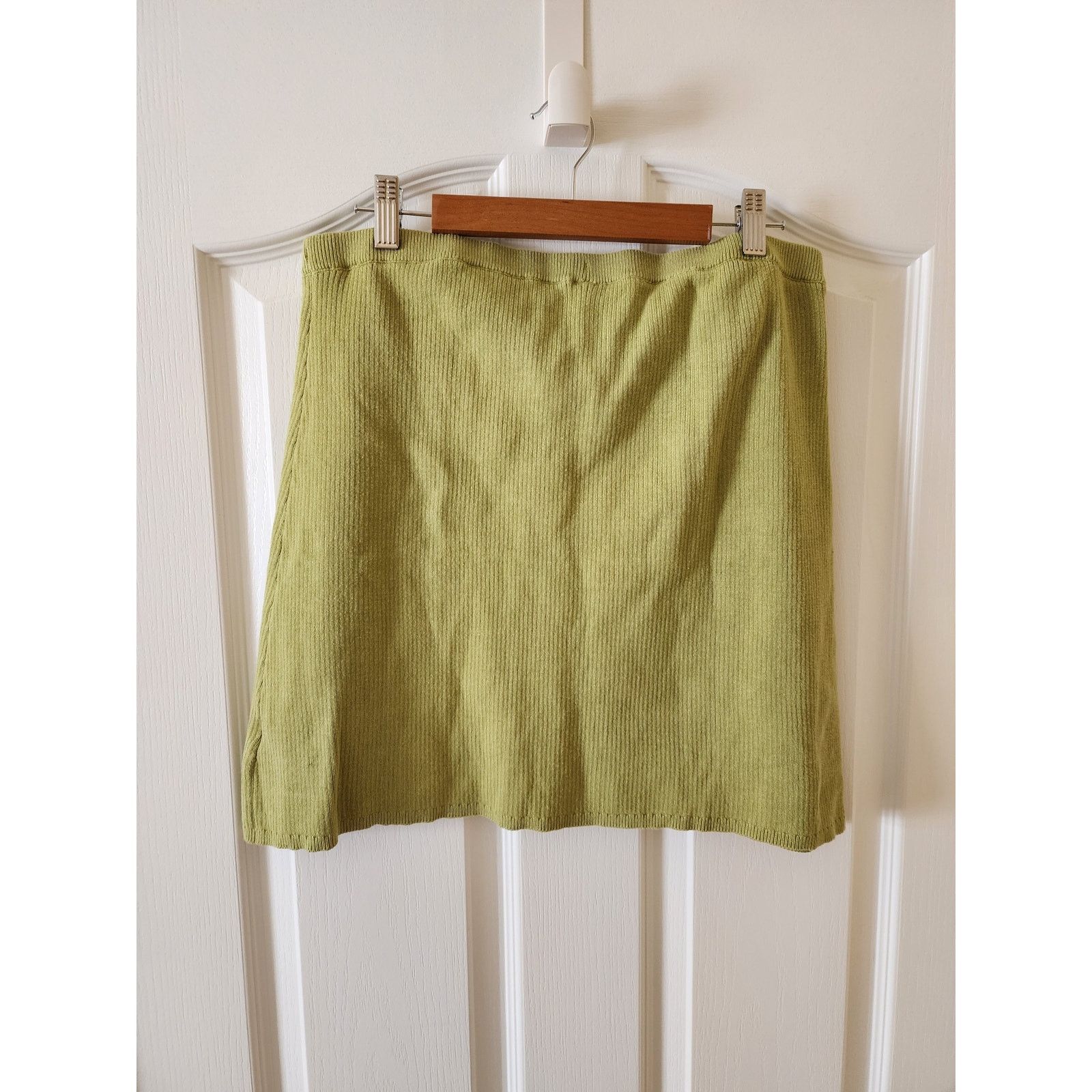 Free People Free People Laurel Knit Mini Skirt Size L Thyme Olive Green Size 32" / US 10 / IT 46 - 2 Thumbnail