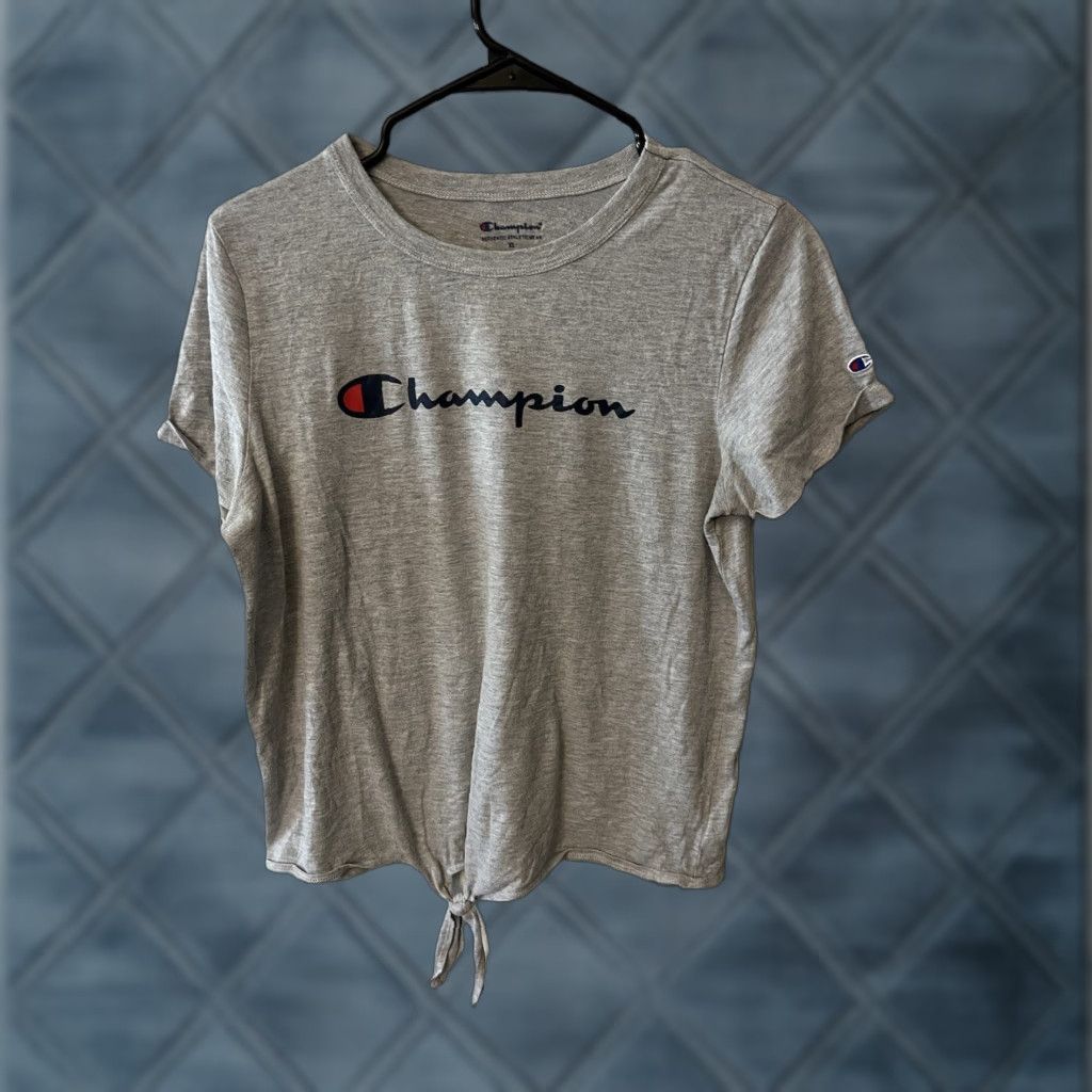 Champion Champion Tie-Front Tee Womens XL T-Shirt Short Sleeve Gray Ring Spun Script Logo Activewear Shirt Women XL Gray Logo Tie Front Tee Size XL / US 12-14 / IT 48-50 - 1 Thumbnail