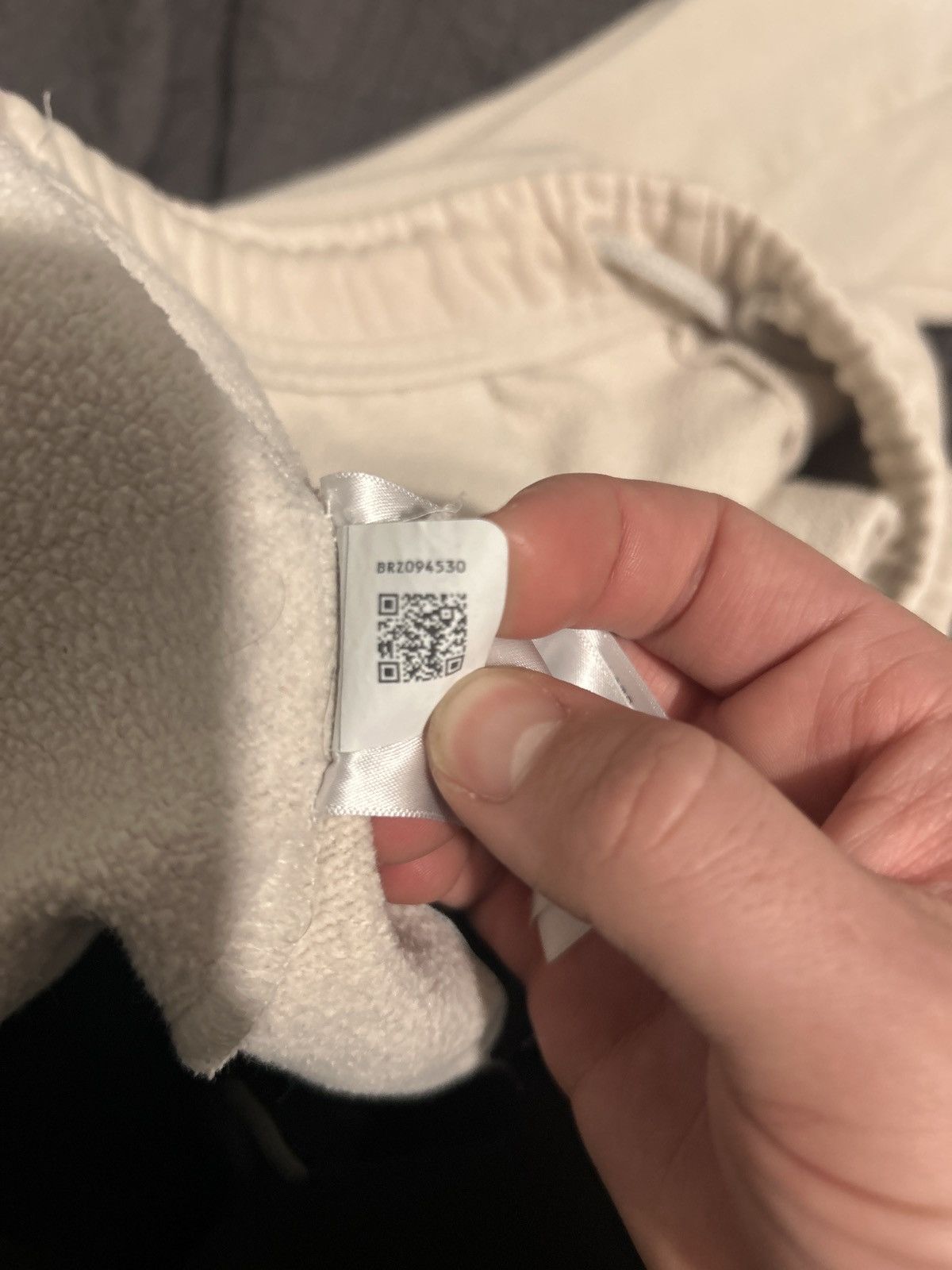 Kaws × The North Face Kaws northface off white sweatpants Size US 32 / EU 48 - 7 Thumbnail