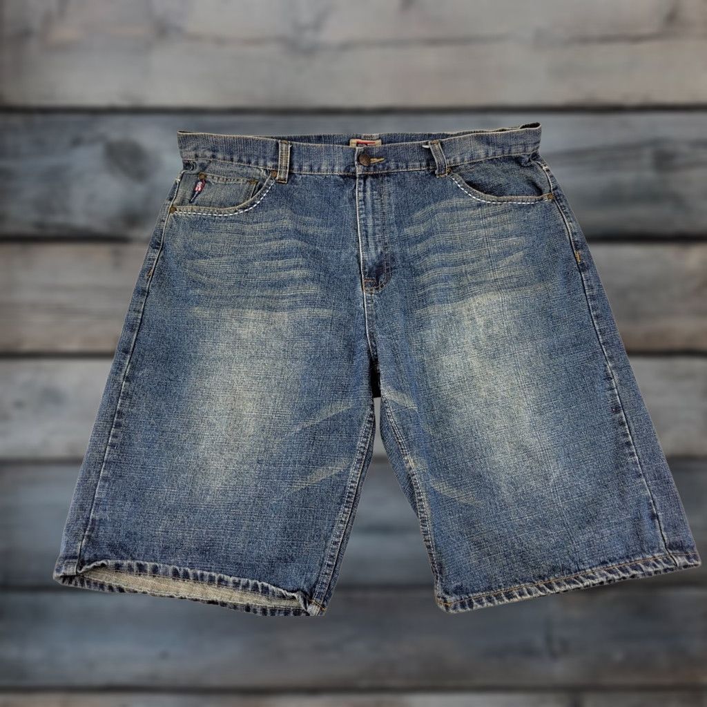 Phat Farm Phat Farm Jeans Shorts Men 40 Blue 5-Pocket Bermuda Denim Cotton Blend Zip Regular 12in Inseam Men Size US 40 / EU 56 - 1 Thumbnail