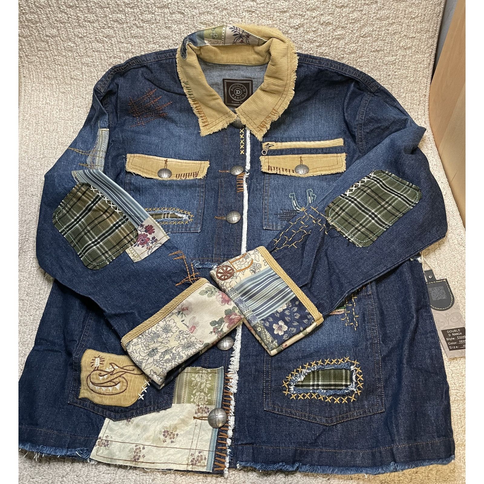 Double D Ranch Double D Ranch Crossing the Brazos Denim Jacket 1X NWT Patch Size XL / US 12-14 / IT 48-50 - 2 Thumbnail