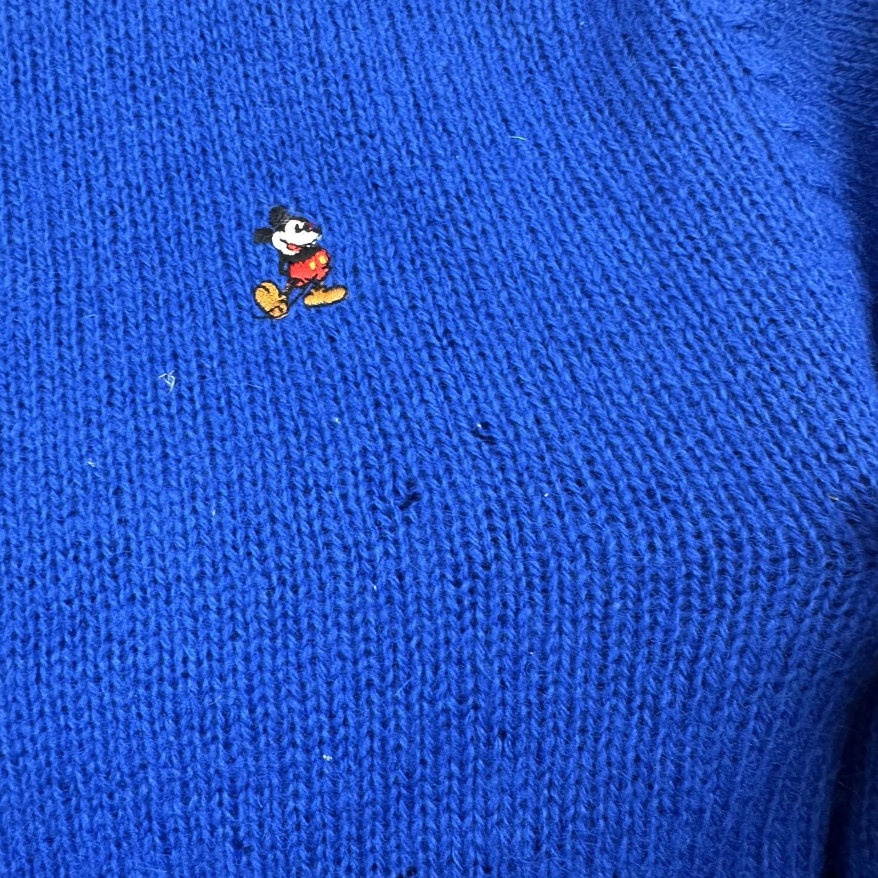 Disney VINTAGE Mickey Mouse Sweater Men XL Blue Embroidered Wool 90s Disney World Crew Neck Pullover Size US XL / EU 56 / 4 - 6 Thumbnail