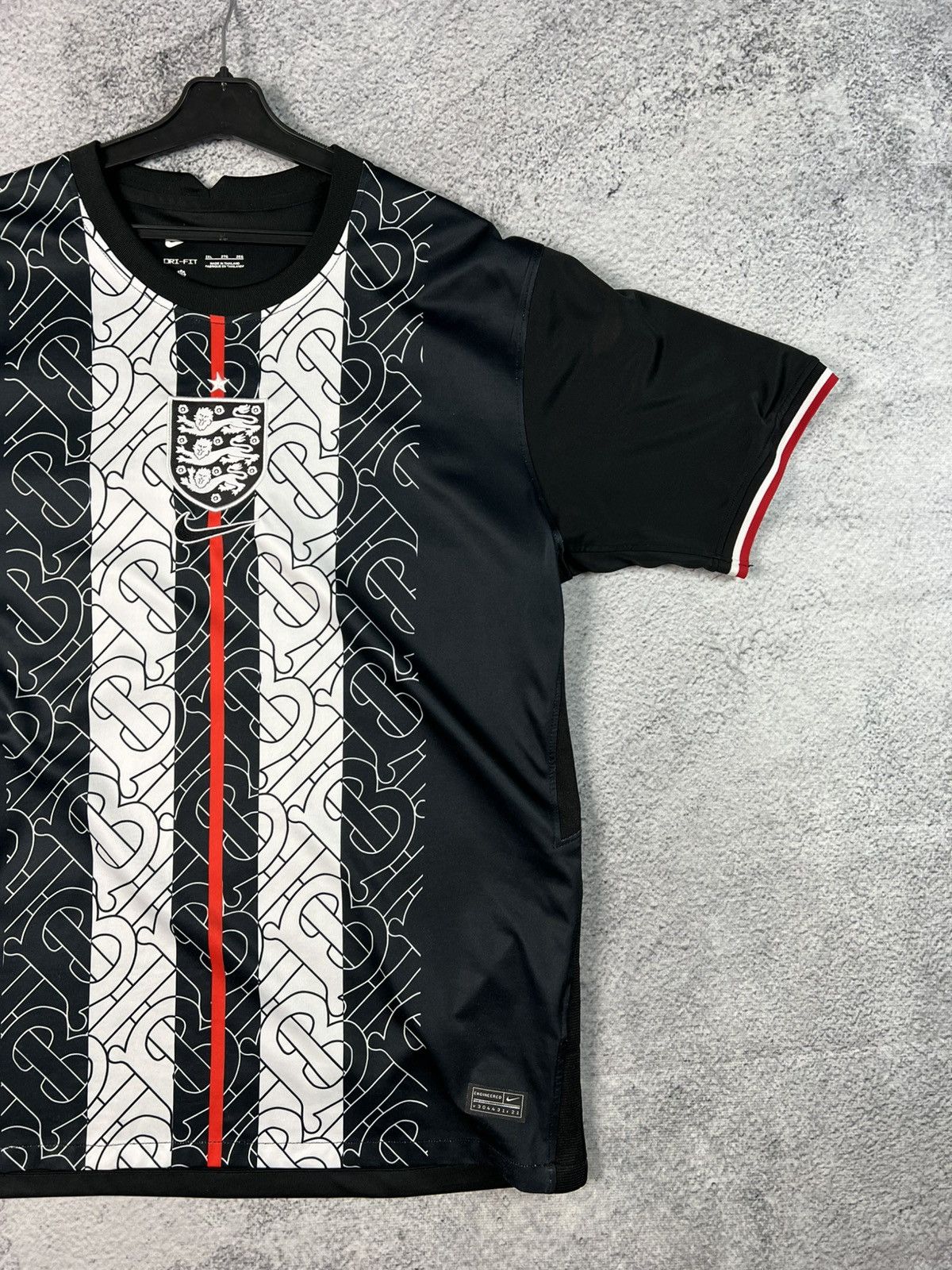 Nike Burberry x Nike England soccer jersey Size US XXL / EU 58 / 5 - 3 Thumbnail