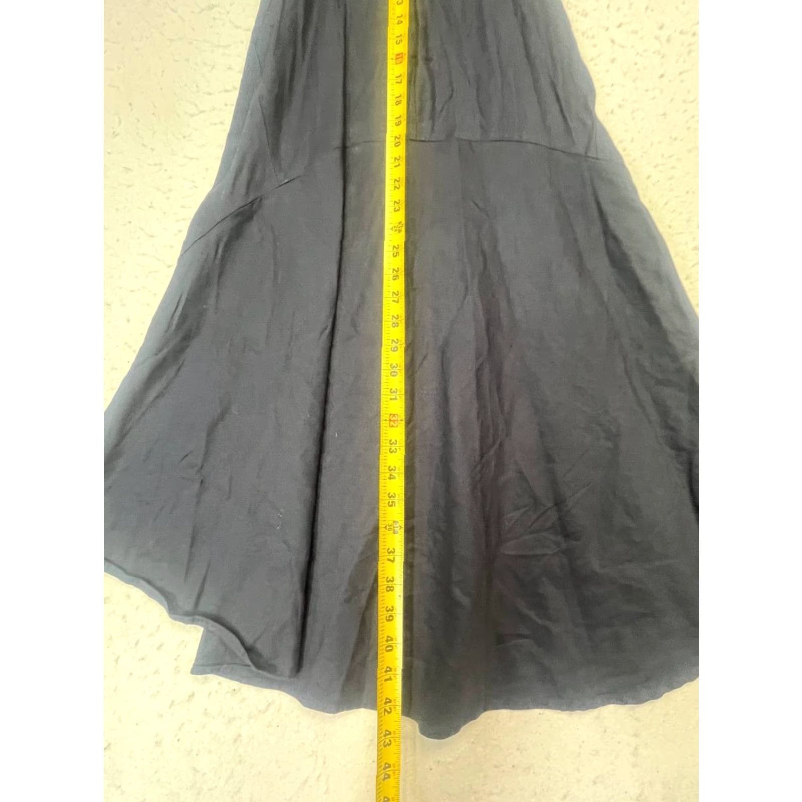 Vintage ALC Black ribbed ruffle midi dress Short Sleeve Women Size 0 Size 25" / US 0 / IT 36 - 4 Thumbnail