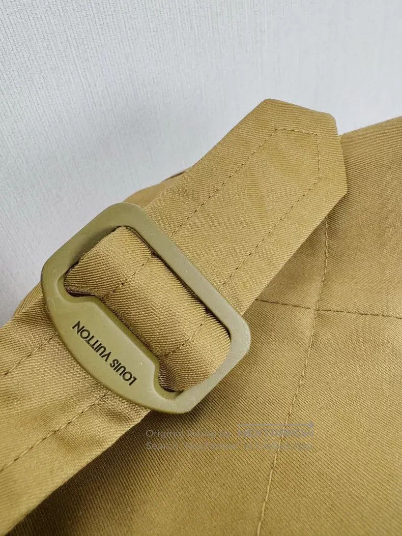 Louis Vuitton Louis Vuitton coat Size US S / EU 44-46 / 1 - 2 Thumbnail