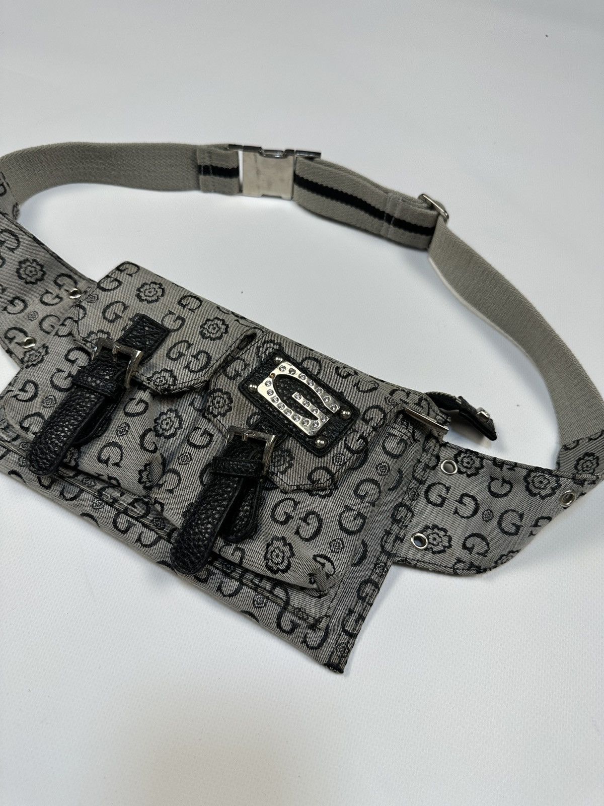 Guess Vintage Guess Cross Body Bag Rare Casual Streetwear logo VTg Size ONE SIZE - 2 Thumbnail