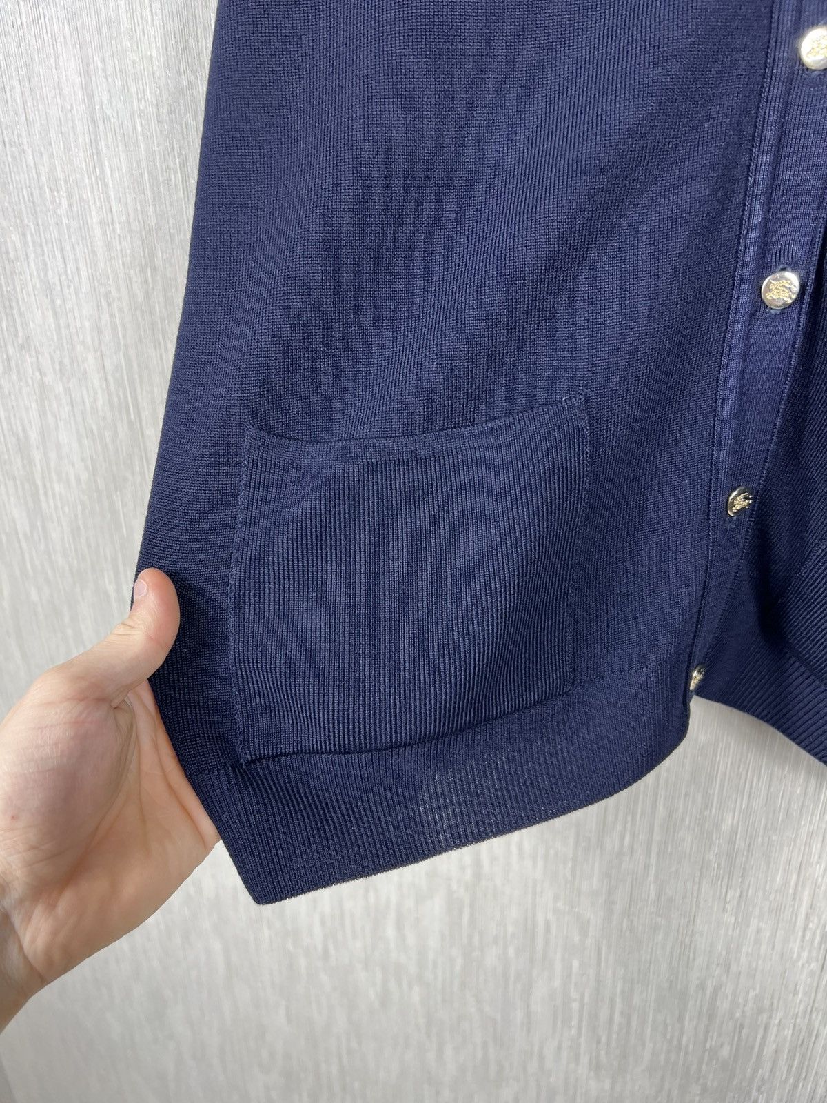 Burberry Vintage 90s Burberrys merino wool navy old money cardigan Size M / US 6-8 / IT 42-44 - 5 Thumbnail