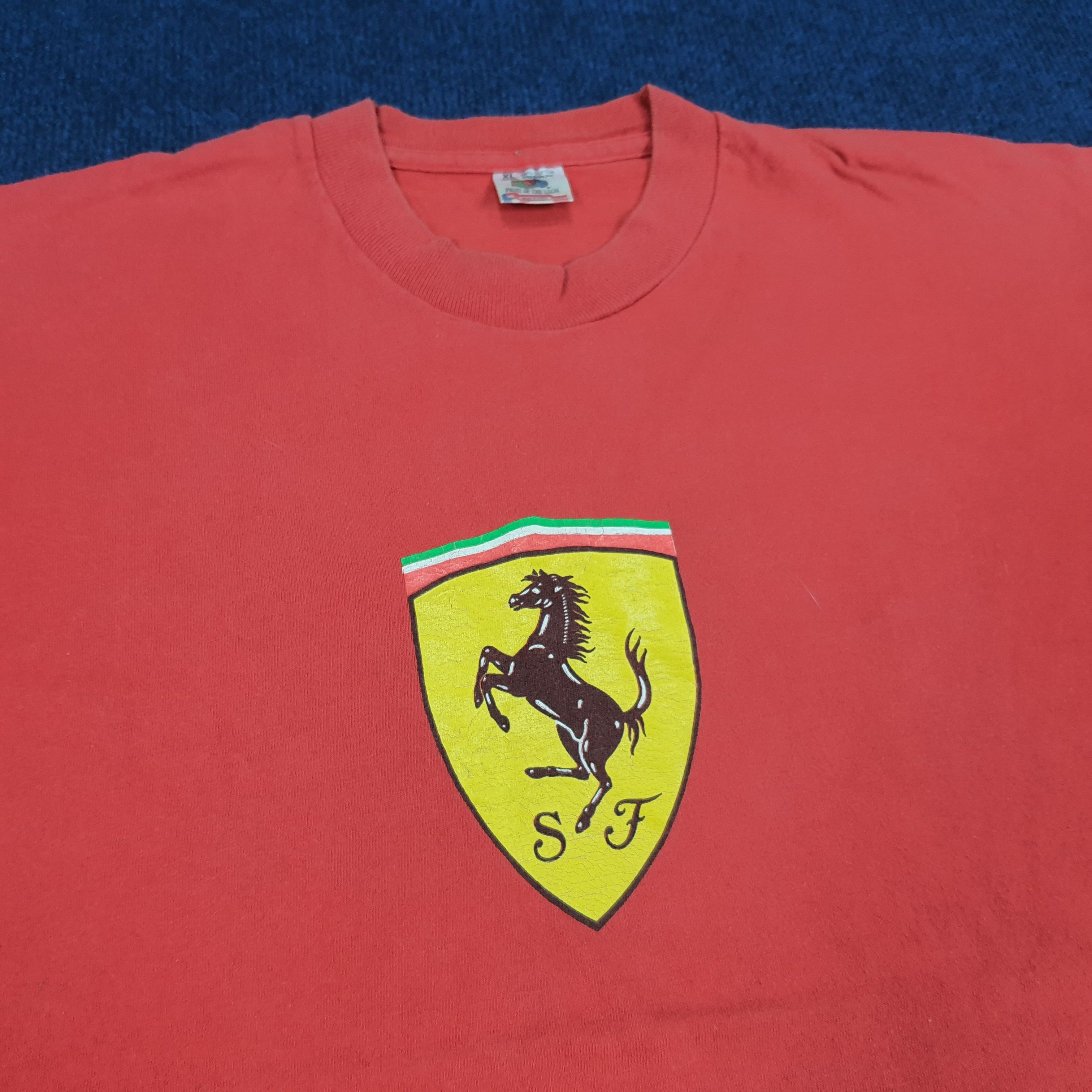 Ferrari × Vintage Vintage Ferrari Center Logo Motorsports Tshirt Size US XL / EU 56 / 4 - 2 Thumbnail