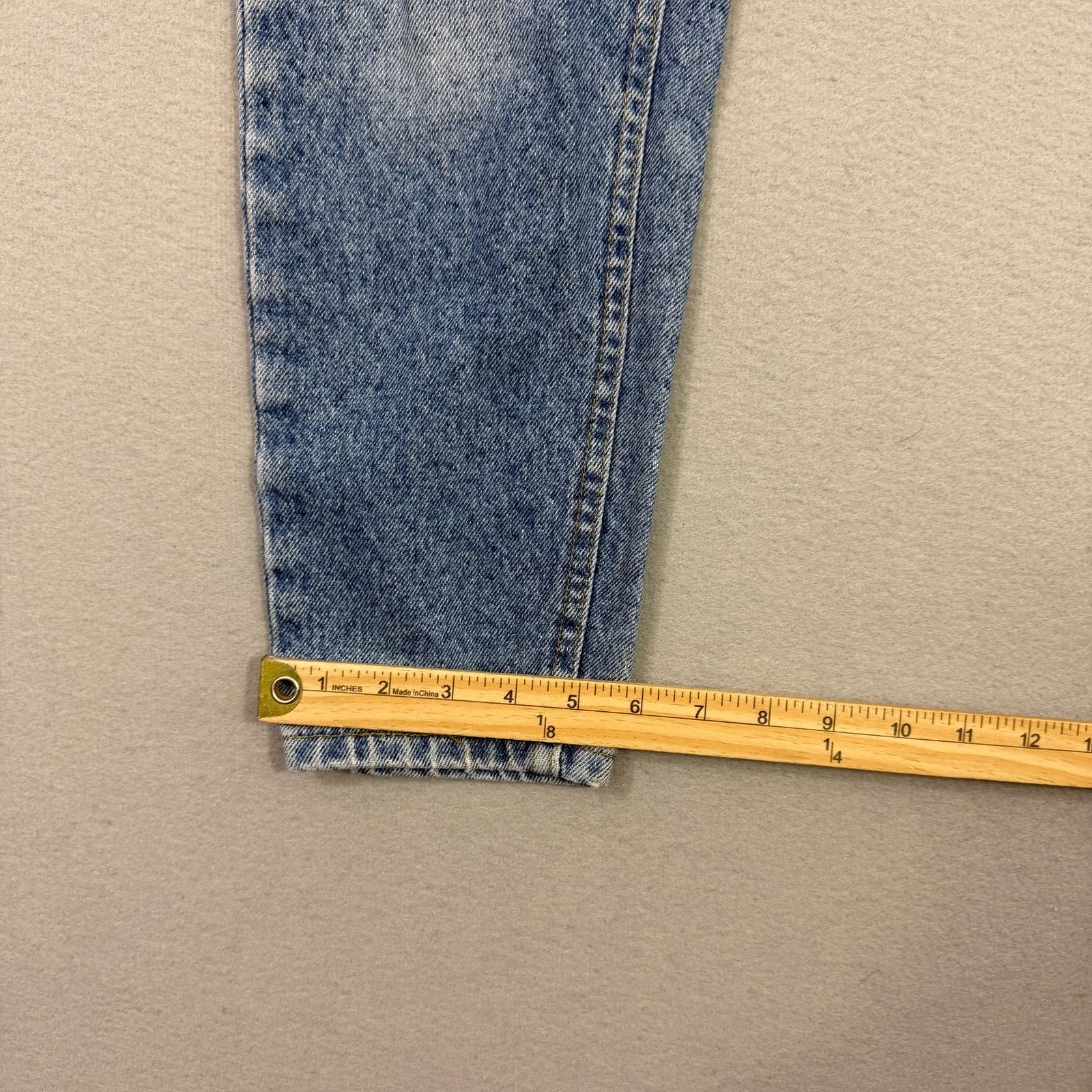 Vintage Vintage Lee Jeans Women's 7 Med (24x29) Faded High Rise Mom Size 24" / US 00 / IT 34 - 12 Thumbnail