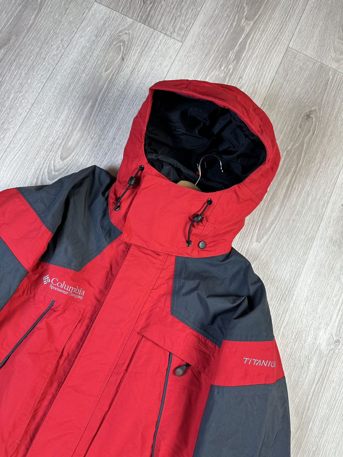 Columbia × Vintage Vintage Columbia Titanium Zipper Ups Rain Jacket Size US S / EU 44-46 / 1 - 2 Thumbnail
