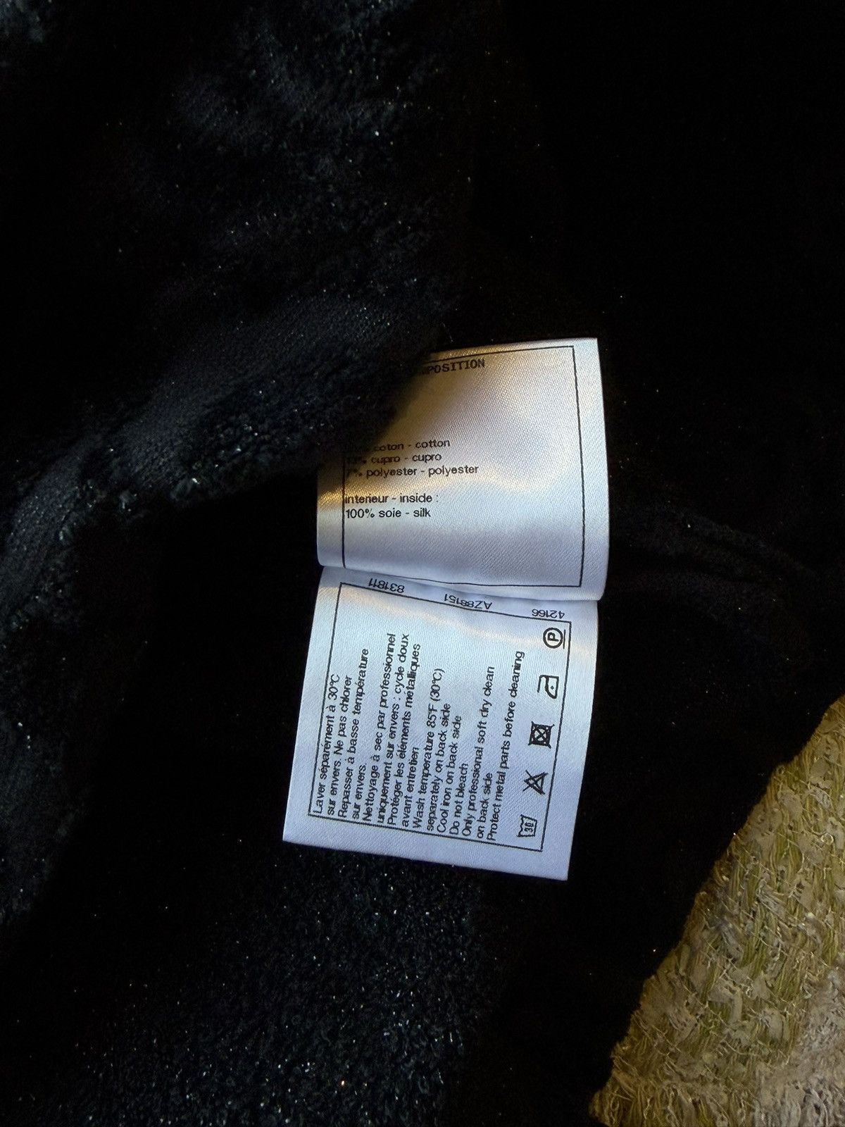 Chanel Chanel Black Terry Velour Jacket Camellia Flower Size XS / US 0-2 / IT 36-38 - 9 Thumbnail