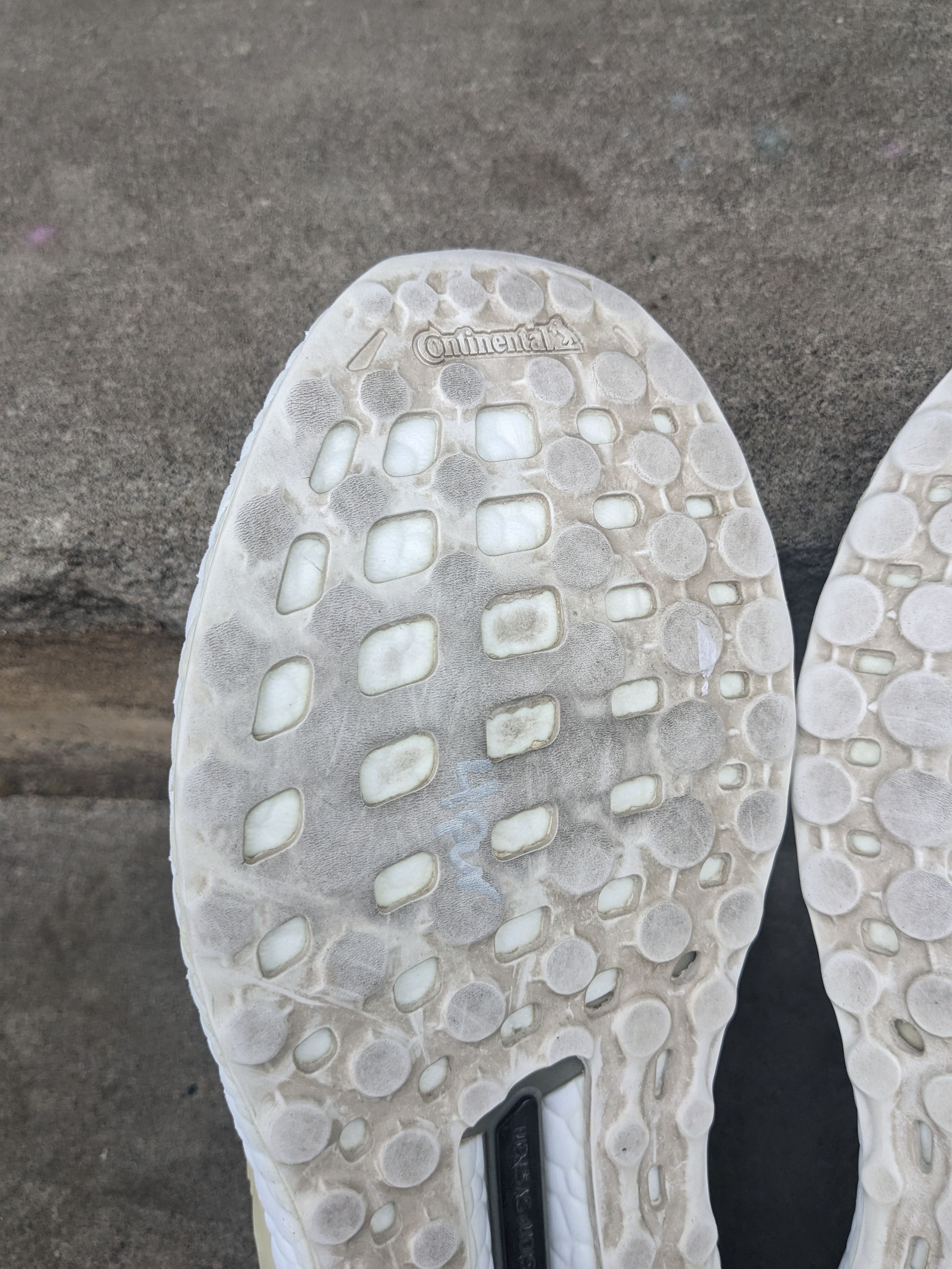 Adidas × Designer Adidas UltraBoost 3.0 Triple White Size 7 Running Shoes Size US 7 / EU 40 - 13 Thumbnail