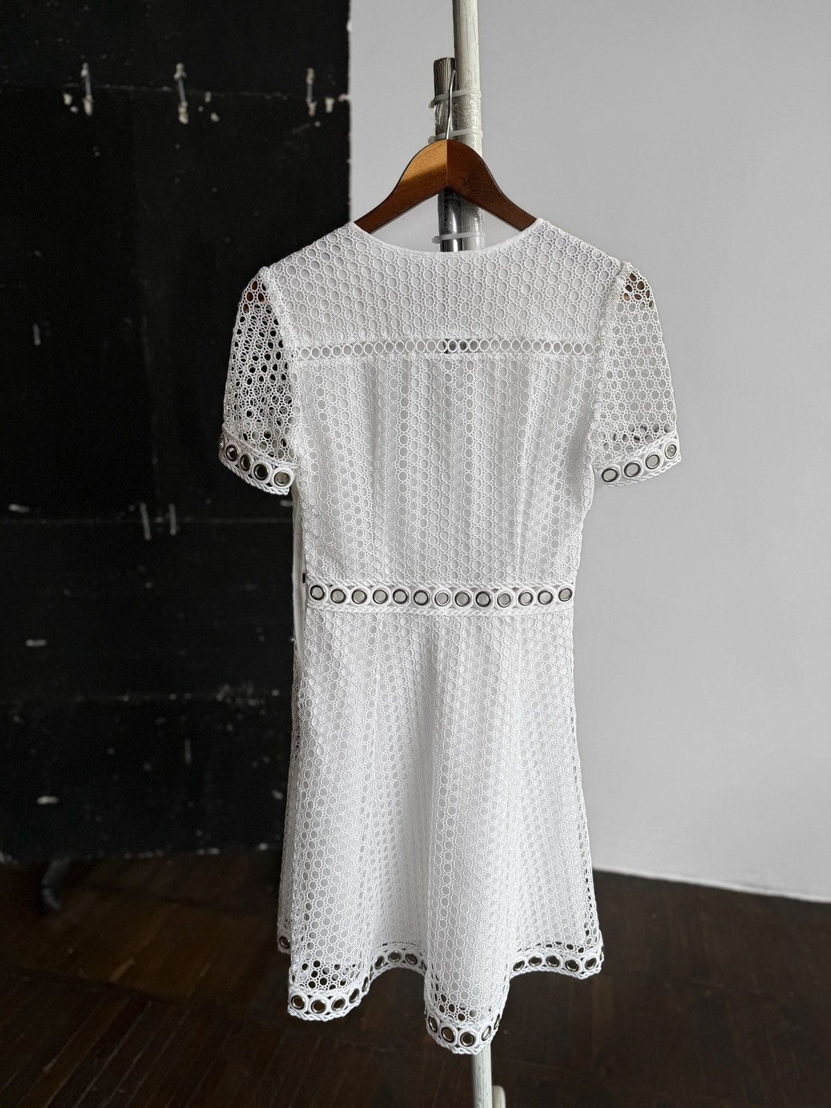 Michael Kors Michael Kors Womens White Lace Dress Grommet Detail Size S / US 4 / IT 40 - 8 Thumbnail