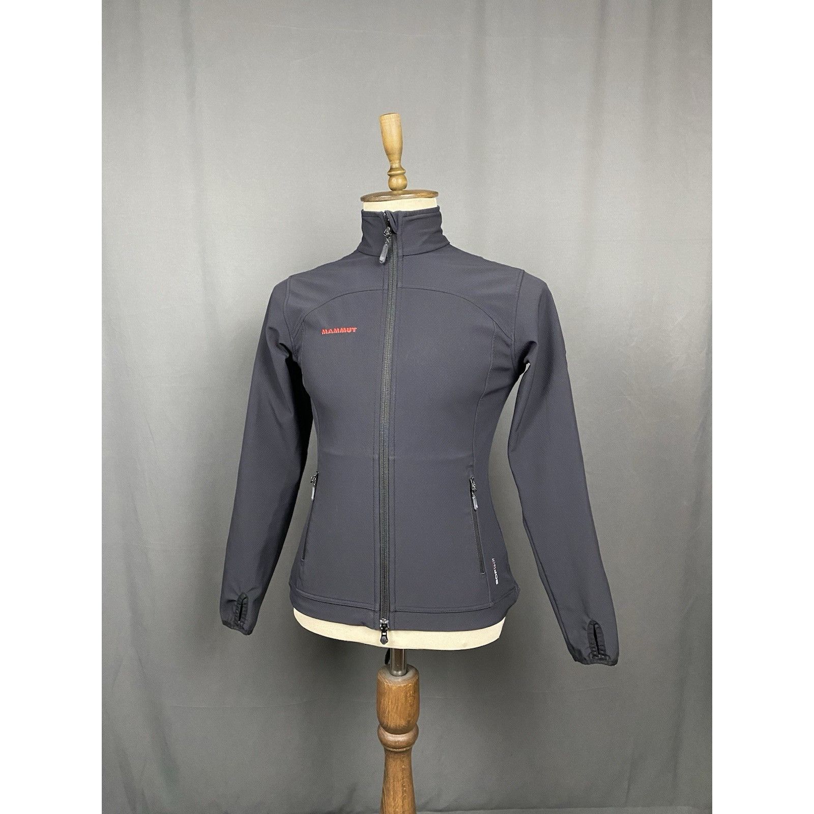 Mammut Mammut Men's Black SoftTech Softshell Windbreaker Jacket Siz Size US S / EU 44-46 / 1 - 4 Thumbnail