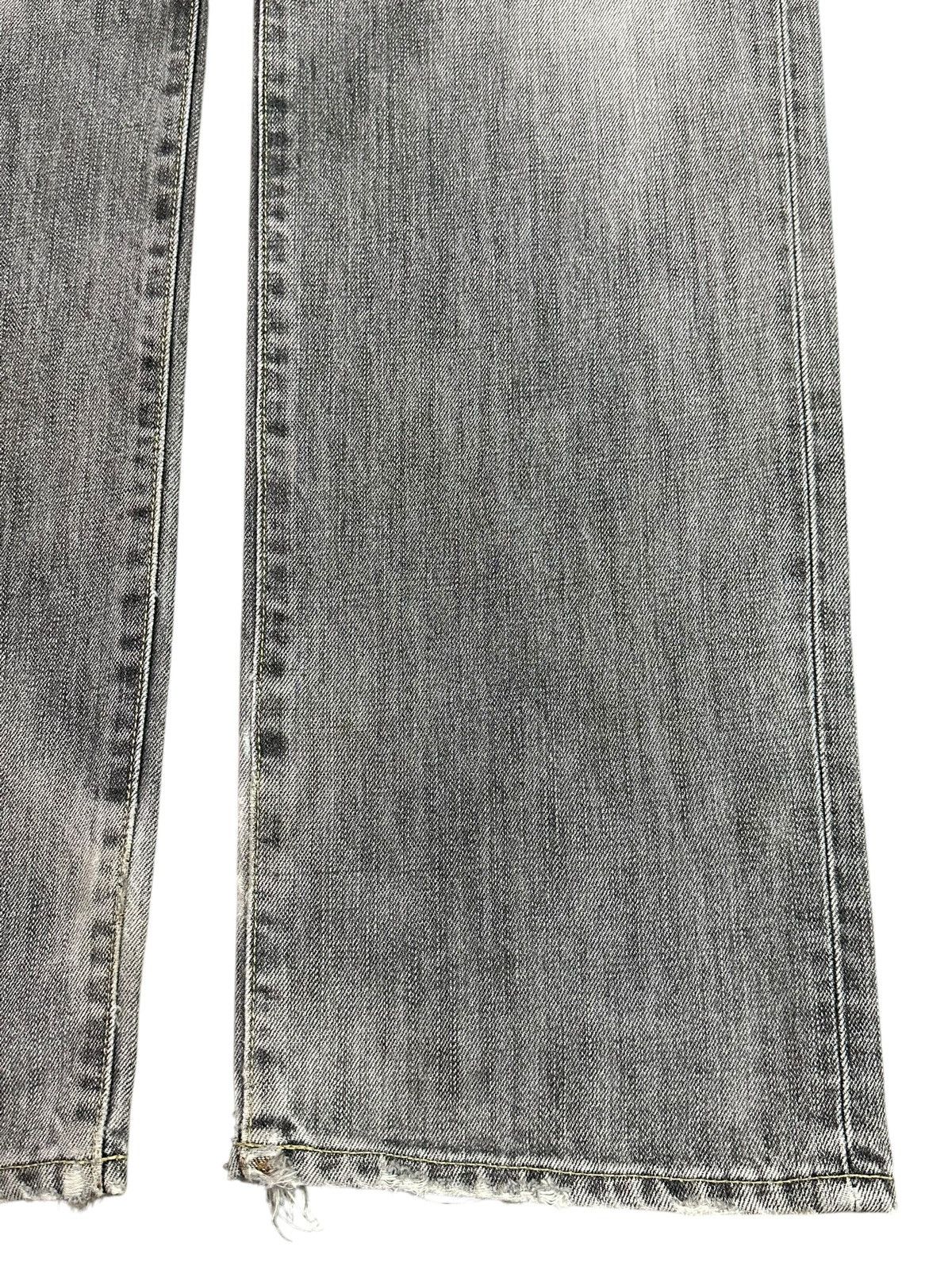 Uniqlo Vintage Japanese Uniqlo Faded Wash Style Loose Jeans Size US 34 / EU 50 - 8 Thumbnail