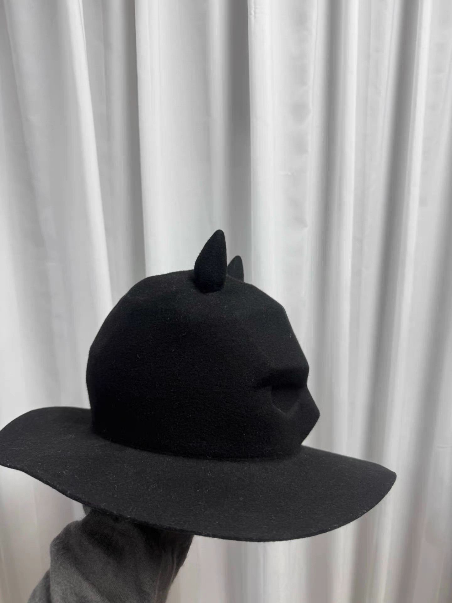 Takahiromiyashita The Soloist. The Soloist 17SS Batman Bowler Hat K20 Size ONE SIZE - 3 Thumbnail