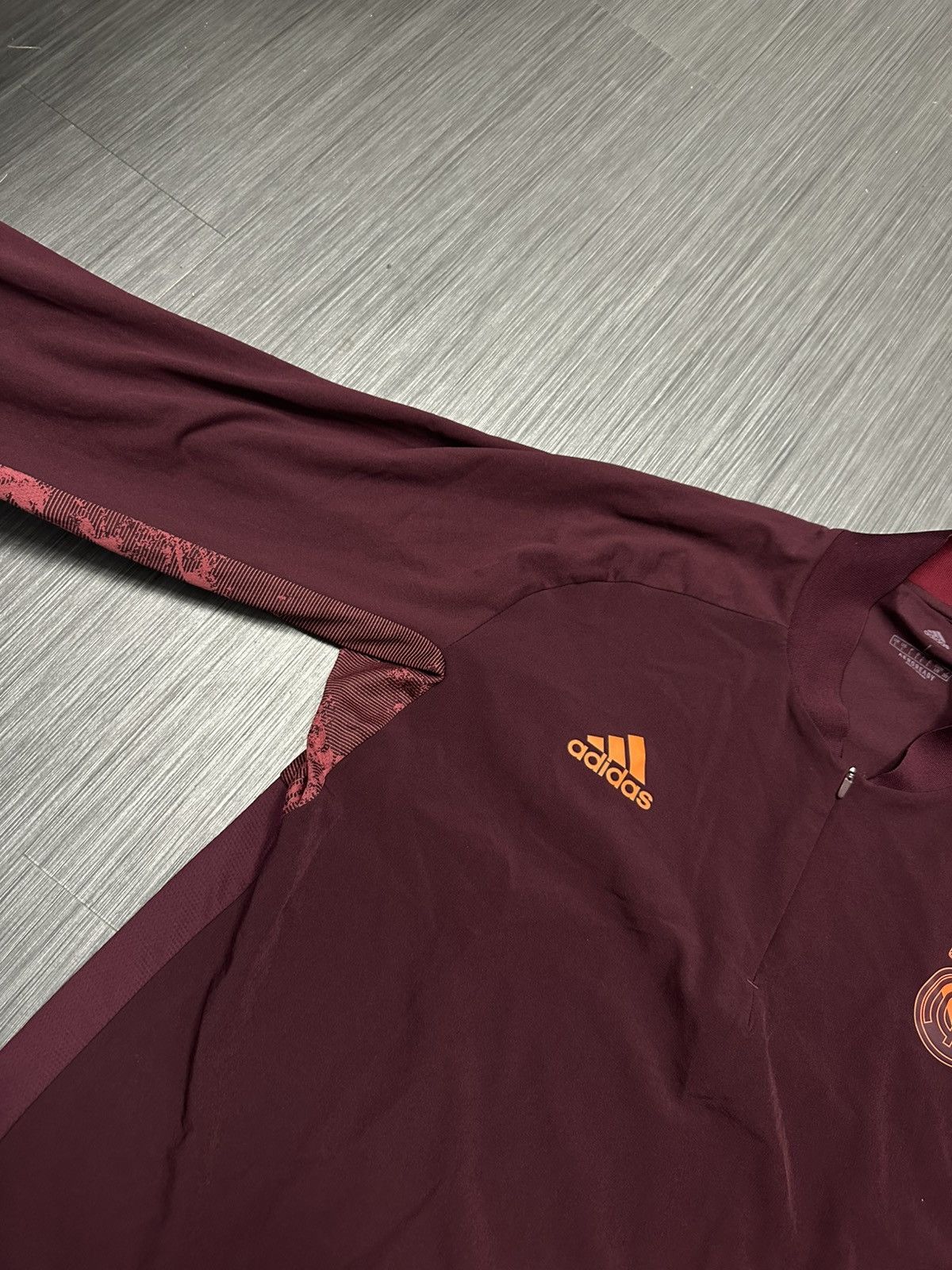 Adidas Adidas Real Madryt bomber zip Size US L / EU 52-54 / 3 - 2 Thumbnail