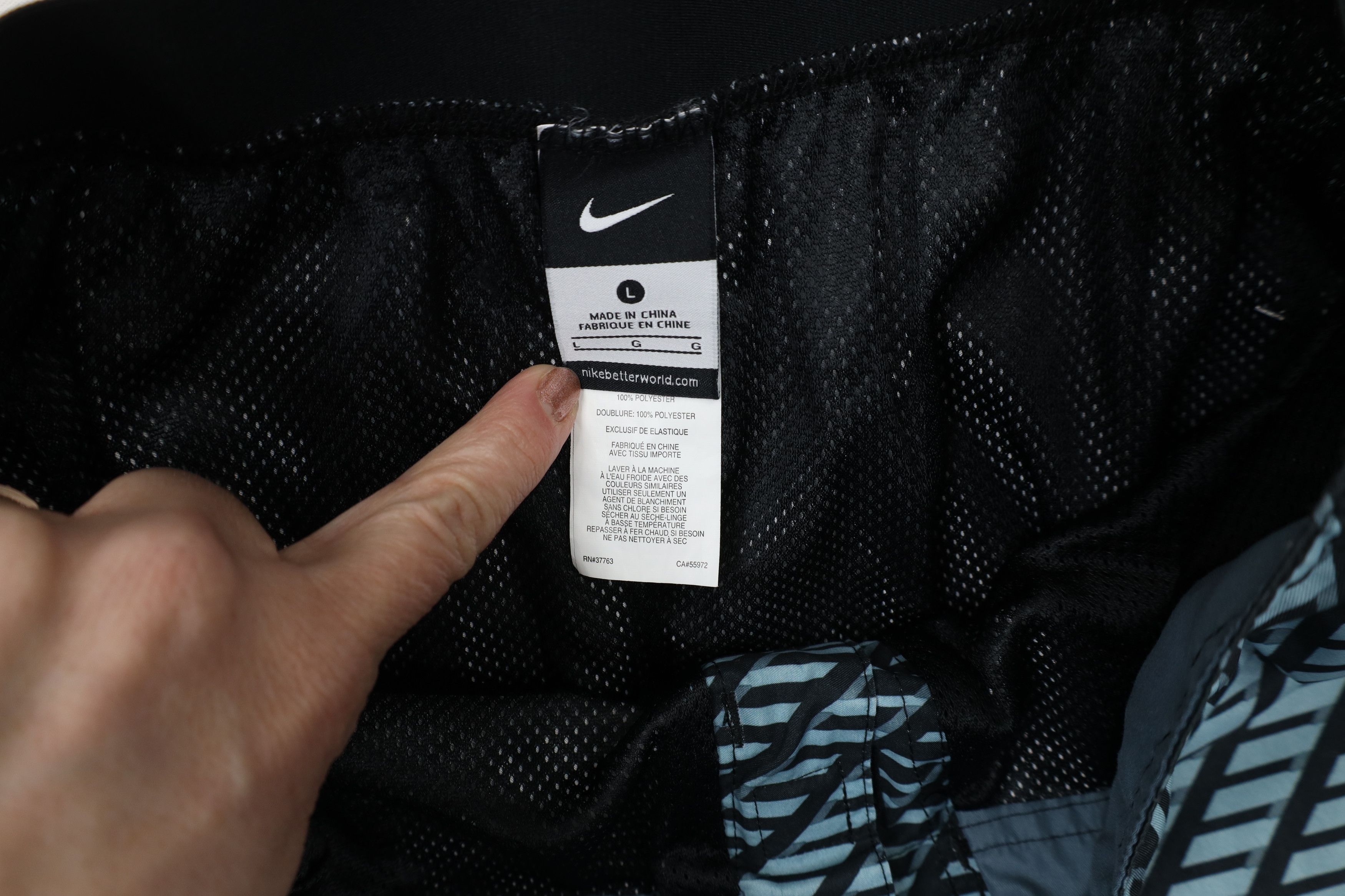 Nike × Vintage Vintage Y2K Nike Swim Mini Swoosh Geometric Board Shorts Size US 34 / EU 50 - 6 Thumbnail