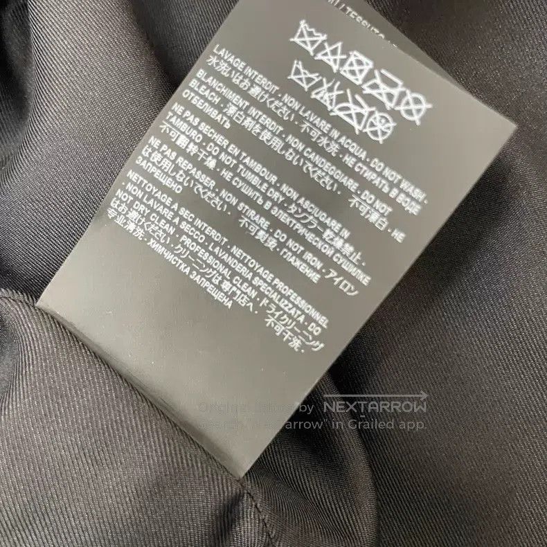 Saint Laurent Paris Saint Laurent Paris Velvet Crystal Jacket Size US S / EU 44-46 / 1 - 7 Thumbnail