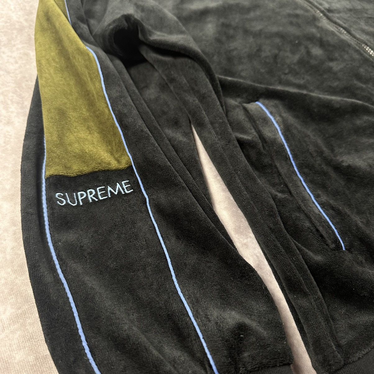 Supreme Supreme Velour Track Jacket Size US XL / EU 56 / 4 - 3 Thumbnail