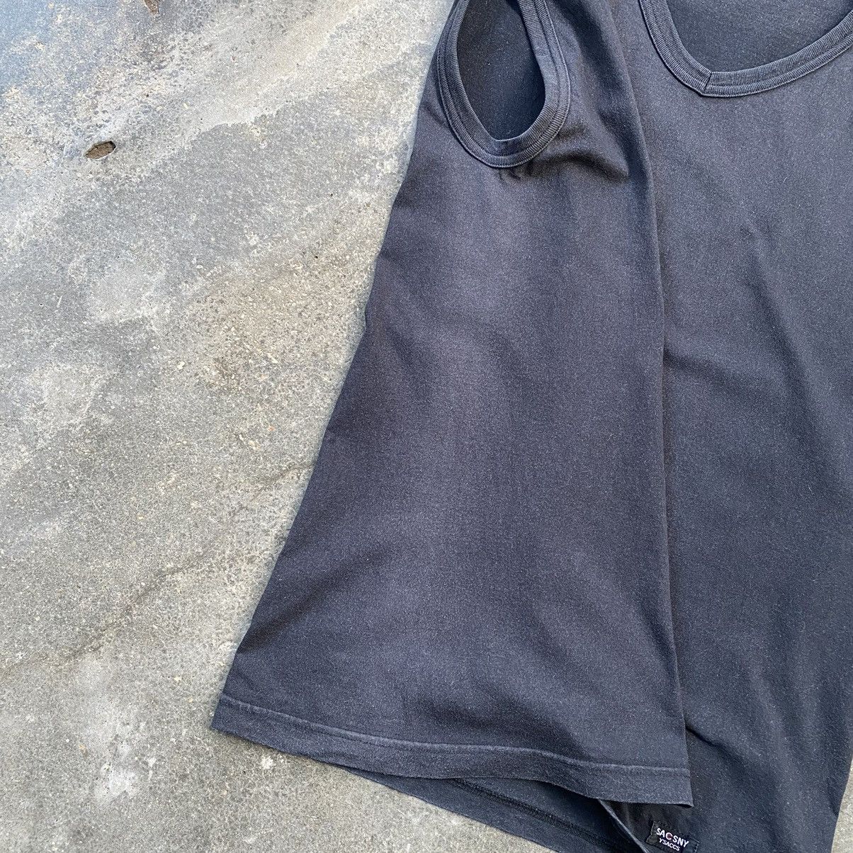 Yohji Yamamoto Vintage Yohji Yamamoto Y'saccs Sun Faded Sleeveless Tees Size US M / EU 48-50 / 2 - 7 Thumbnail
