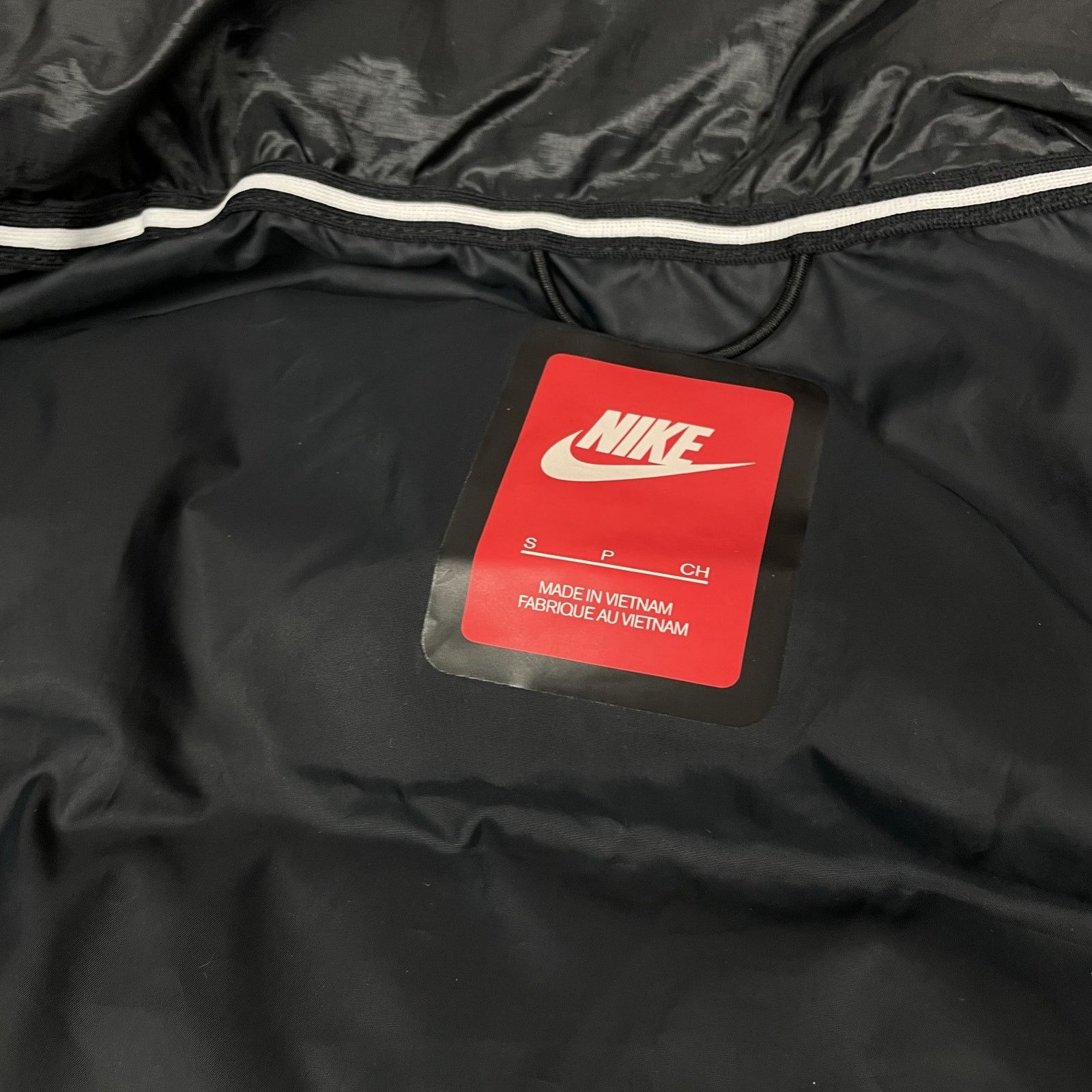 Nike Nike Women's Black Full Zip Hooded Down Puffer Vest Small Size S / US 4 / IT 40 - 15 Thumbnail