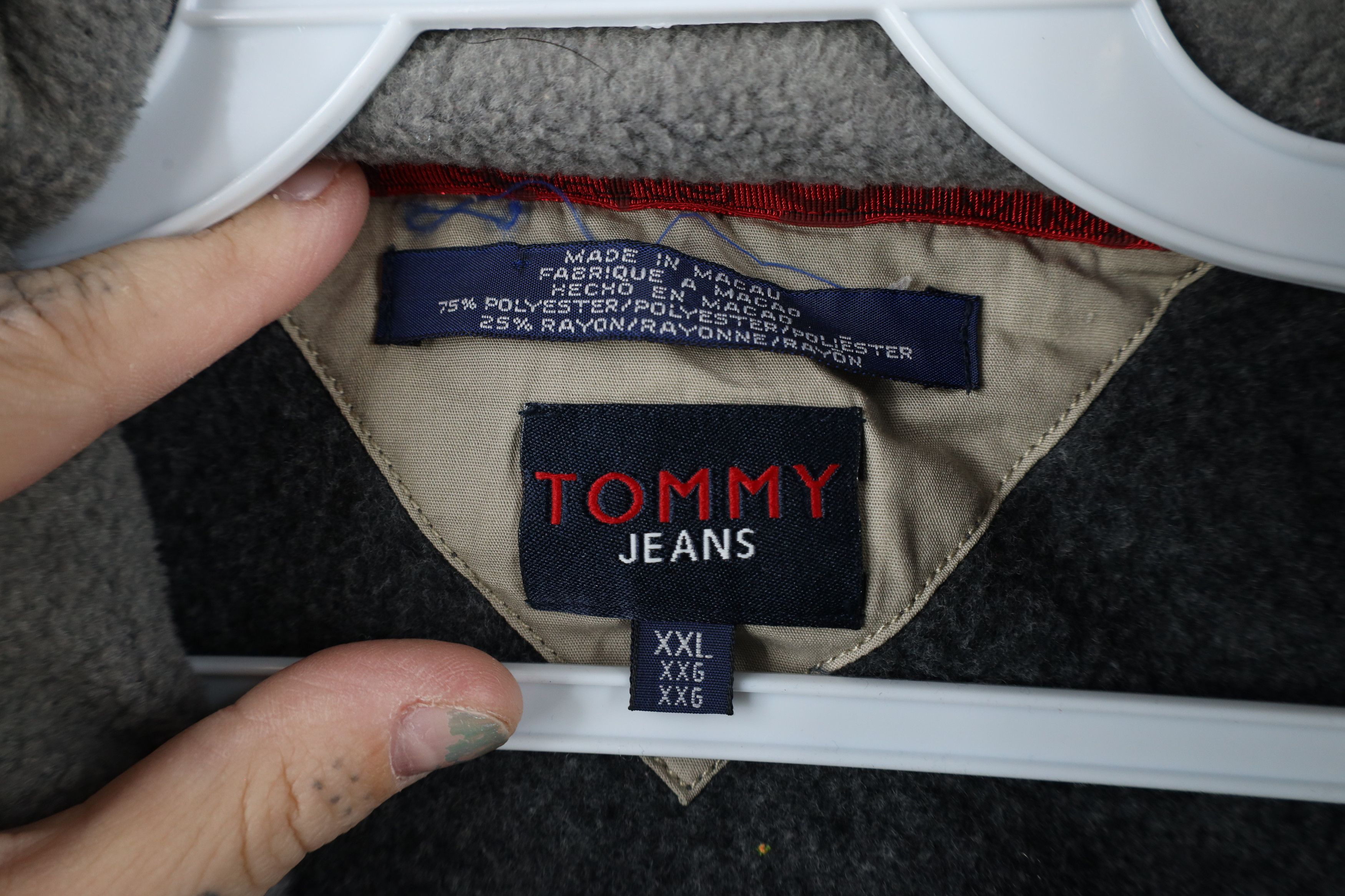 Tommy Hilfiger × Vintage Vintage 90s Tommy Hilfiger Block Half Zip Fleece Sweater Size US XXL / EU 58 / 5 - 8 Thumbnail