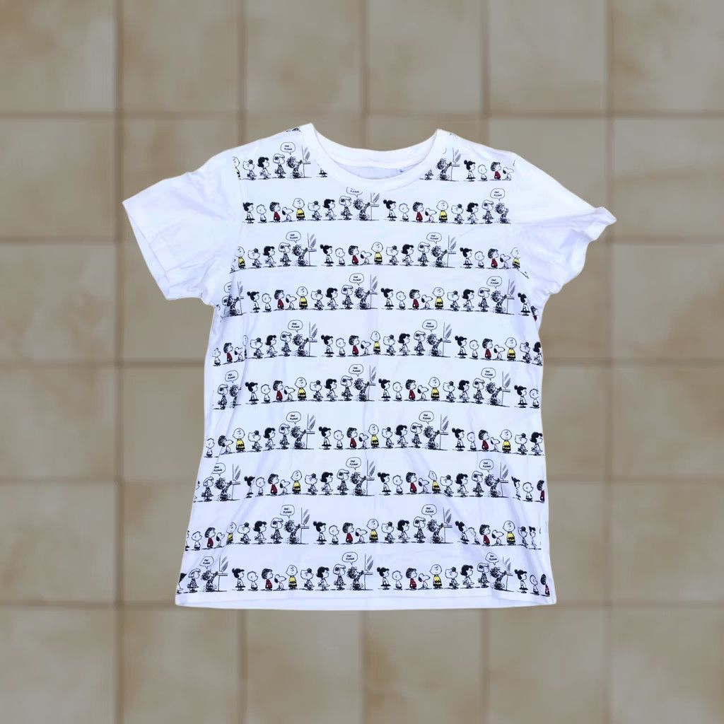 Uniqlo UNIQLO x PEANUTS T Shirt Women's LARGE White Top Shirt Womens Large White Peanut UNIQLO x PEANUTS T Shirt Size L / US 10 / IT 46 - 1 Thumbnail