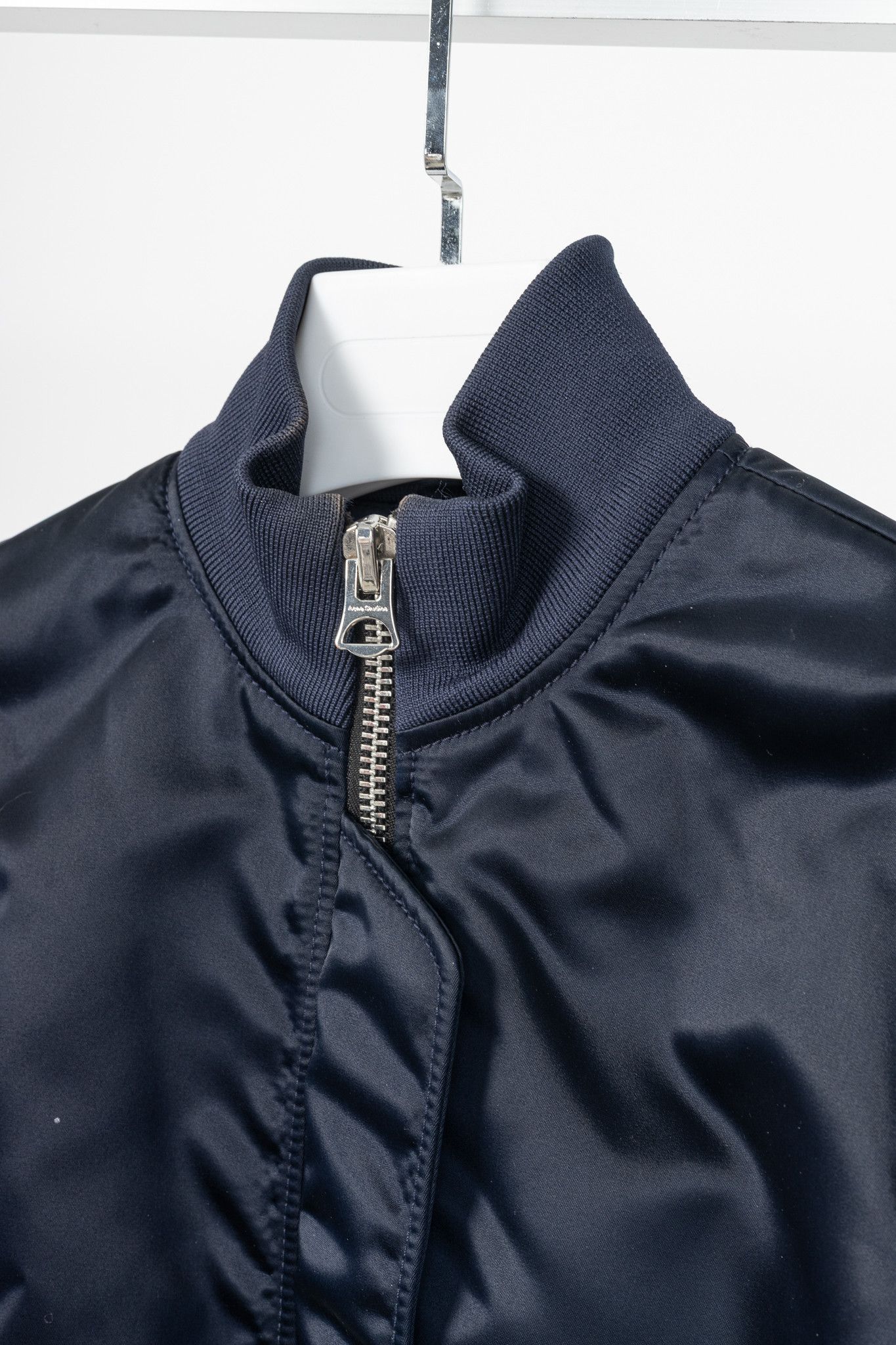 Acne Studios Acne Studios Aude Navy Nylon Long Bomber Jacket Size XS / US 0-2 / IT 36-38 - 5 Thumbnail