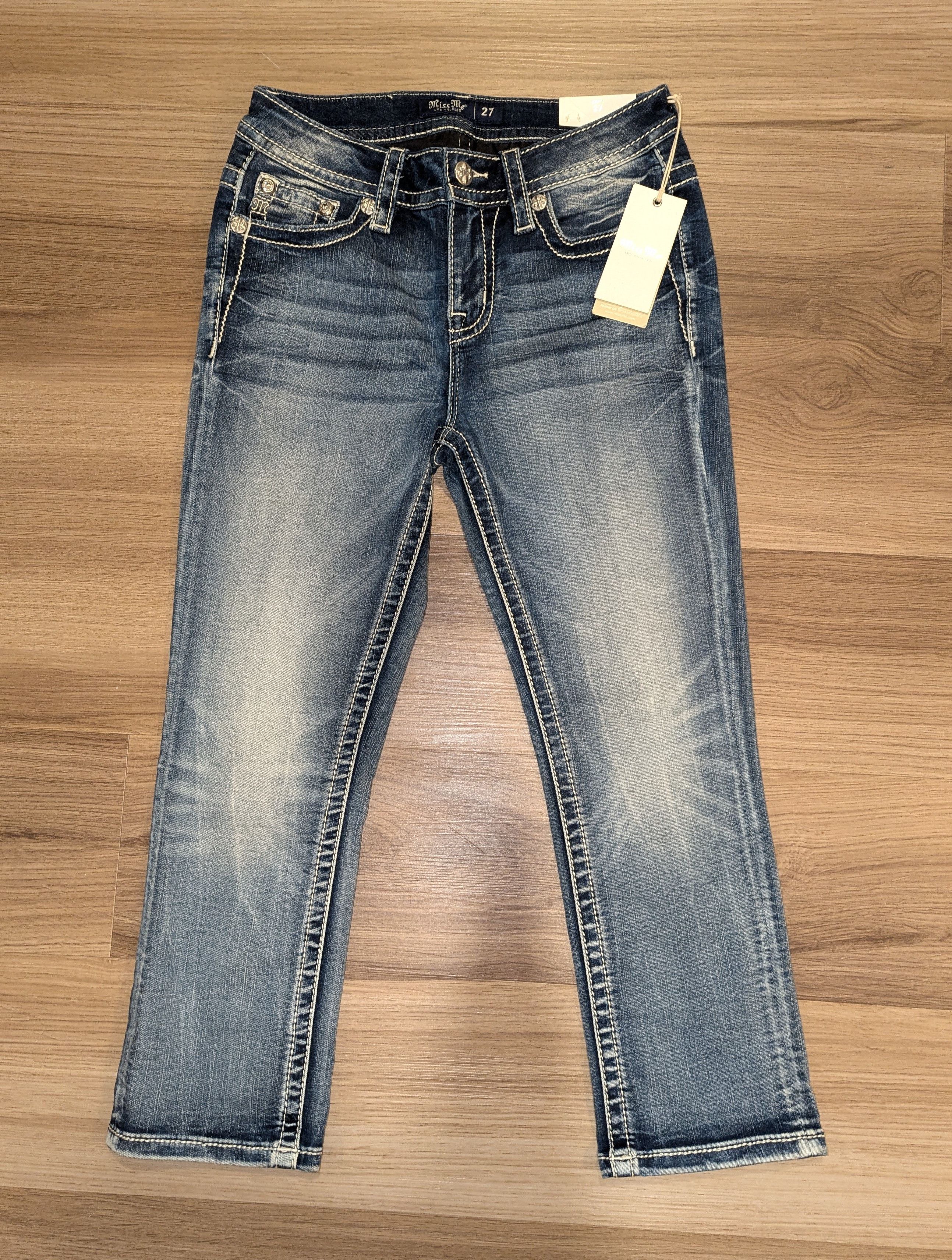 Miss Me Womens Capri Jeans Size 27 Y2k BNWT bling rhinestone