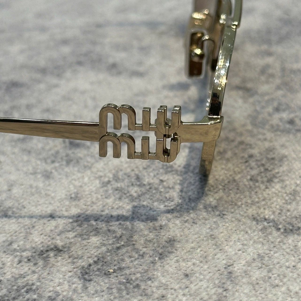 Miu Miu MIU MIU 0MU 54ZS ZVN70D Size ONE SIZE - 3 Thumbnail