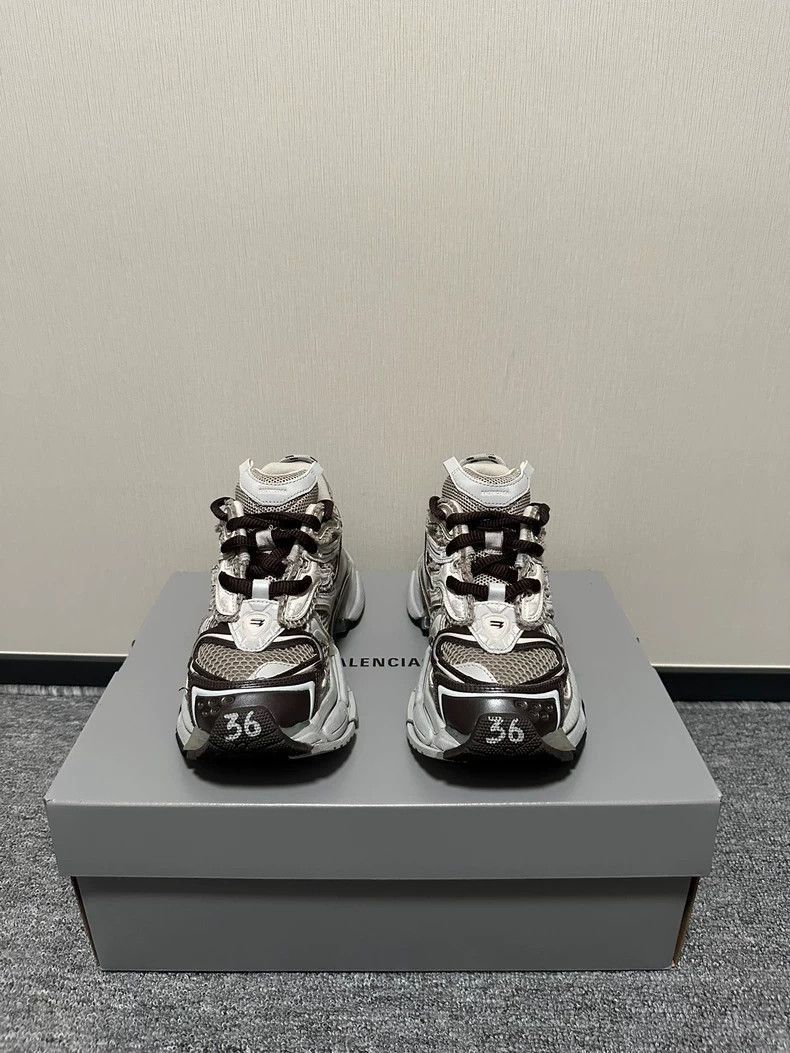 Balenciaga Balenciaga Balenciaga Runner 24 Retro Sneakers -2507 Size US 6 / IT 36 - 2 Thumbnail