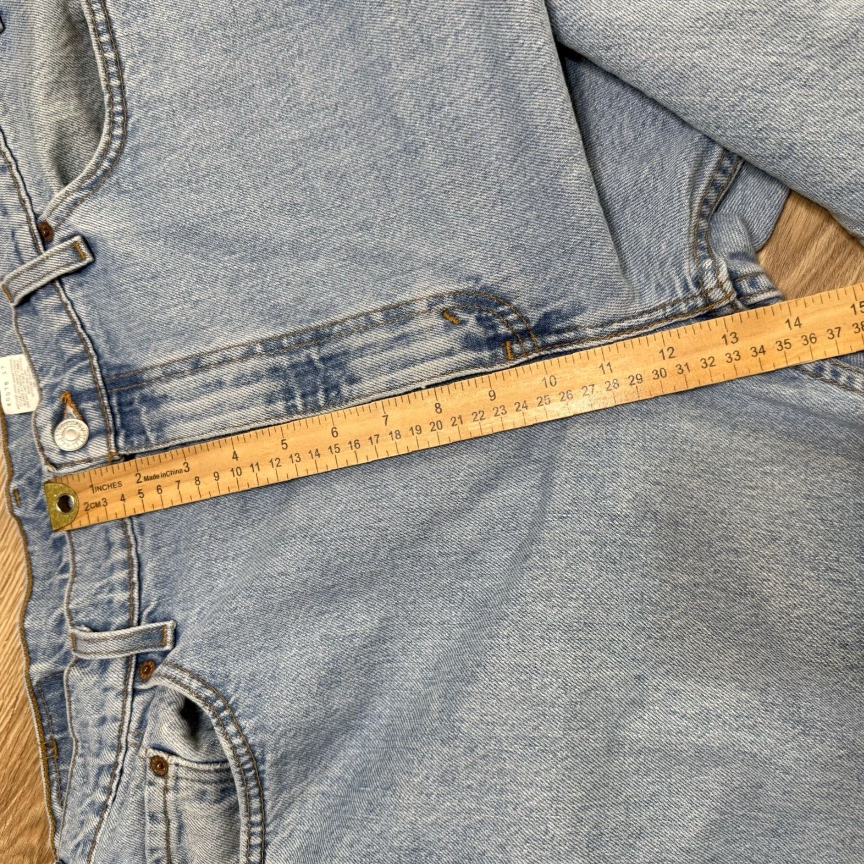 Levi's VINTAGE Levi's 505 Jeans Mens 40x34 Denim Straight Leg Regular Fit Blue 1980s Size US 40 / EU 56 - 6 Thumbnail