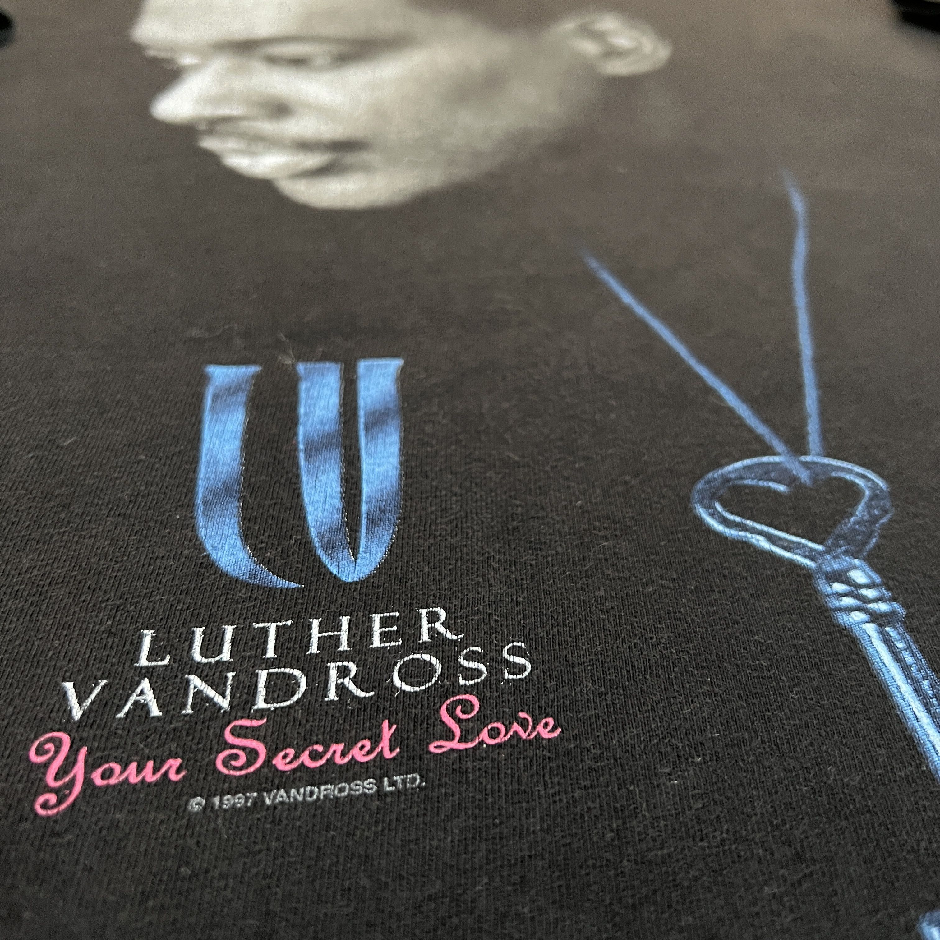 Band Tees × Rap Tees × Vintage Vintage 90s Luther Vandross your secret love Tee R&B XL Size US XL / EU 56 / 4 - 5 Thumbnail