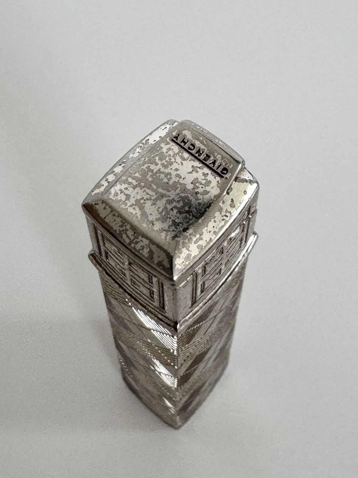 Vintage ★0% TAX★ ELEGANCE BIG LOGO DIAMOND SILVER GIVENCHY LIGHTER Size ONE SIZE - 7 Thumbnail