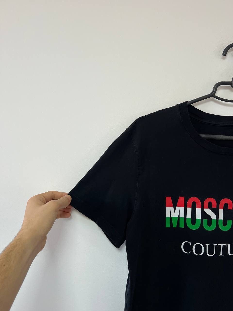 Moschino Moschino Couture Molano Italy T shirt Big Logo Rare Luxury M Size US M / EU 48-50 / 2 - 4 Thumbnail