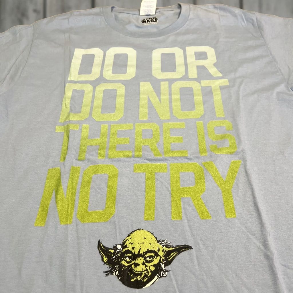 Star Wars Star Wars T Shirt Men’s Large Do Or Do Not There Is No Try Gray Cotton Crew Neck Short Sleeve Graphic Print Vintage No Size US L / EU 52-54 / 3 - 1 Thumbnail