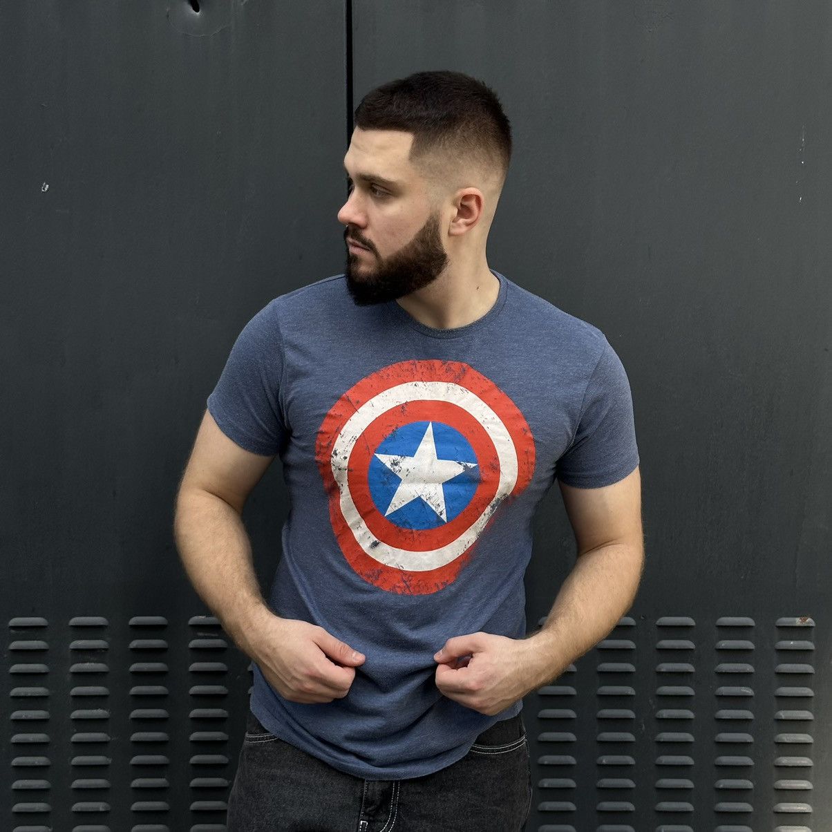 Marvel Comics × Vintage Vintage Marvel T-shirts Capitan America Big Logo Y2K 00s USA Size US M / EU 48-50 / 2 - 1 Thumbnail