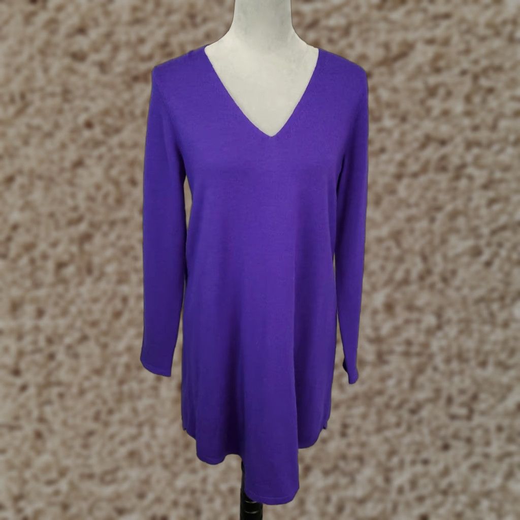 Eileen Fisher EILEEN FISHER Merino Wool Sweater Womens Small Purple Lightweight V-Neck Tunic Casual Size S / US 4 / IT 40 - 1 Thumbnail