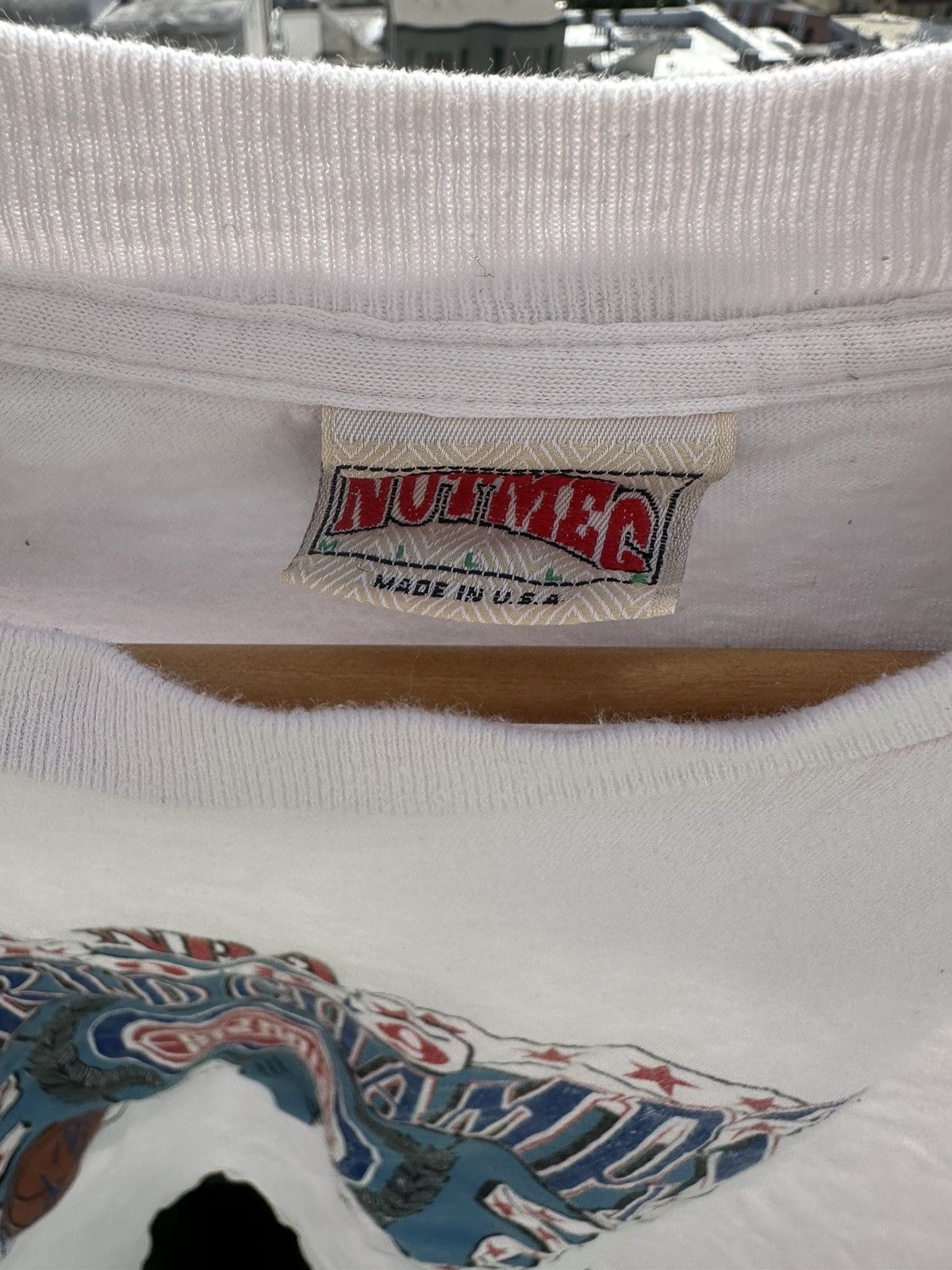 Nutmeg × Vintage Vintage 1989 Pistons Bad Boys T Shirt Size US XL / EU 56 / 4 - 2 Thumbnail