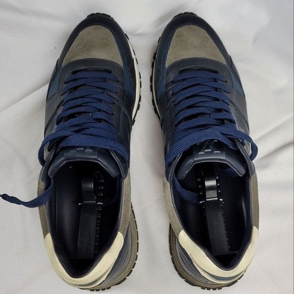 Louis Vuitton Louis Vuitton Men's Run Away Sneakers US 9.5 Size US 9.5 / EU 42-43 - 4 Thumbnail
