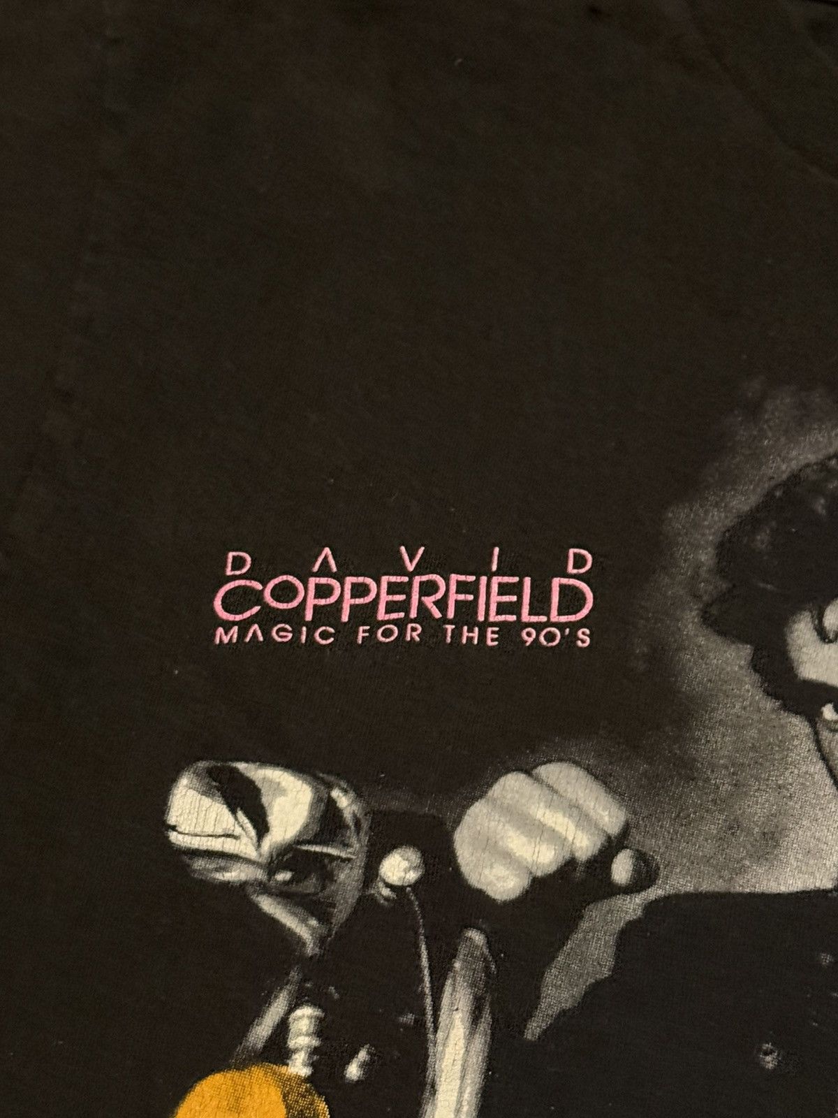 Vintage Vintage 90s David Copperfield T-Shirt Tee Black Size Medium Size US M / EU 48-50 / 2 - 3 Thumbnail