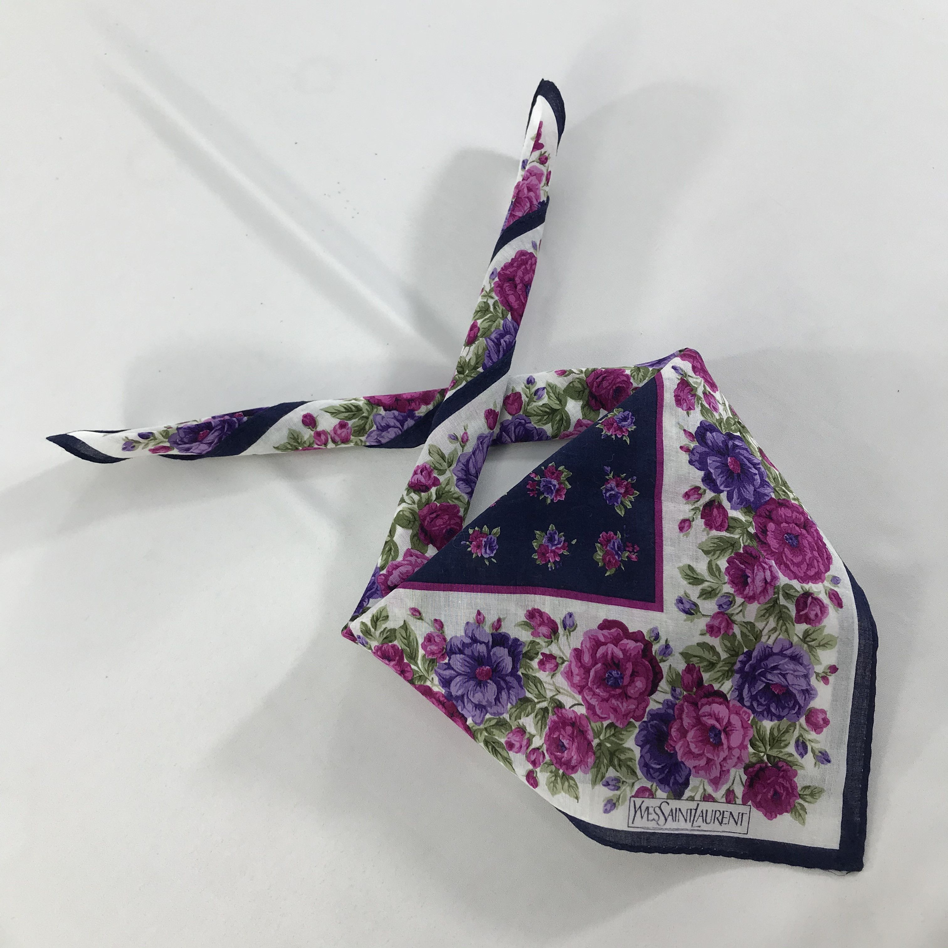 Vintage × Yves Saint Laurent Yves Saint Laurent Bandana / Handkerchief/Neckerchief -S1584 Size ONE SIZE - 4 Thumbnail
