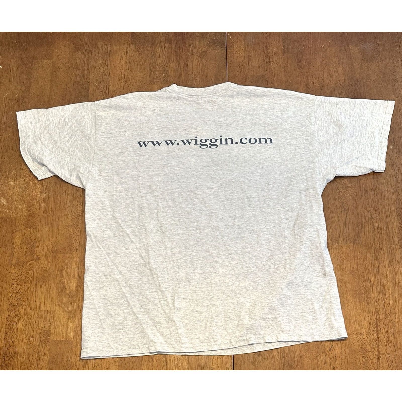 Gildan VINTAGE University Of Connecticut School Of Law Symposium T Shirt XL Y2K Gray Size US XL / EU 56 / 4 - 4 Thumbnail